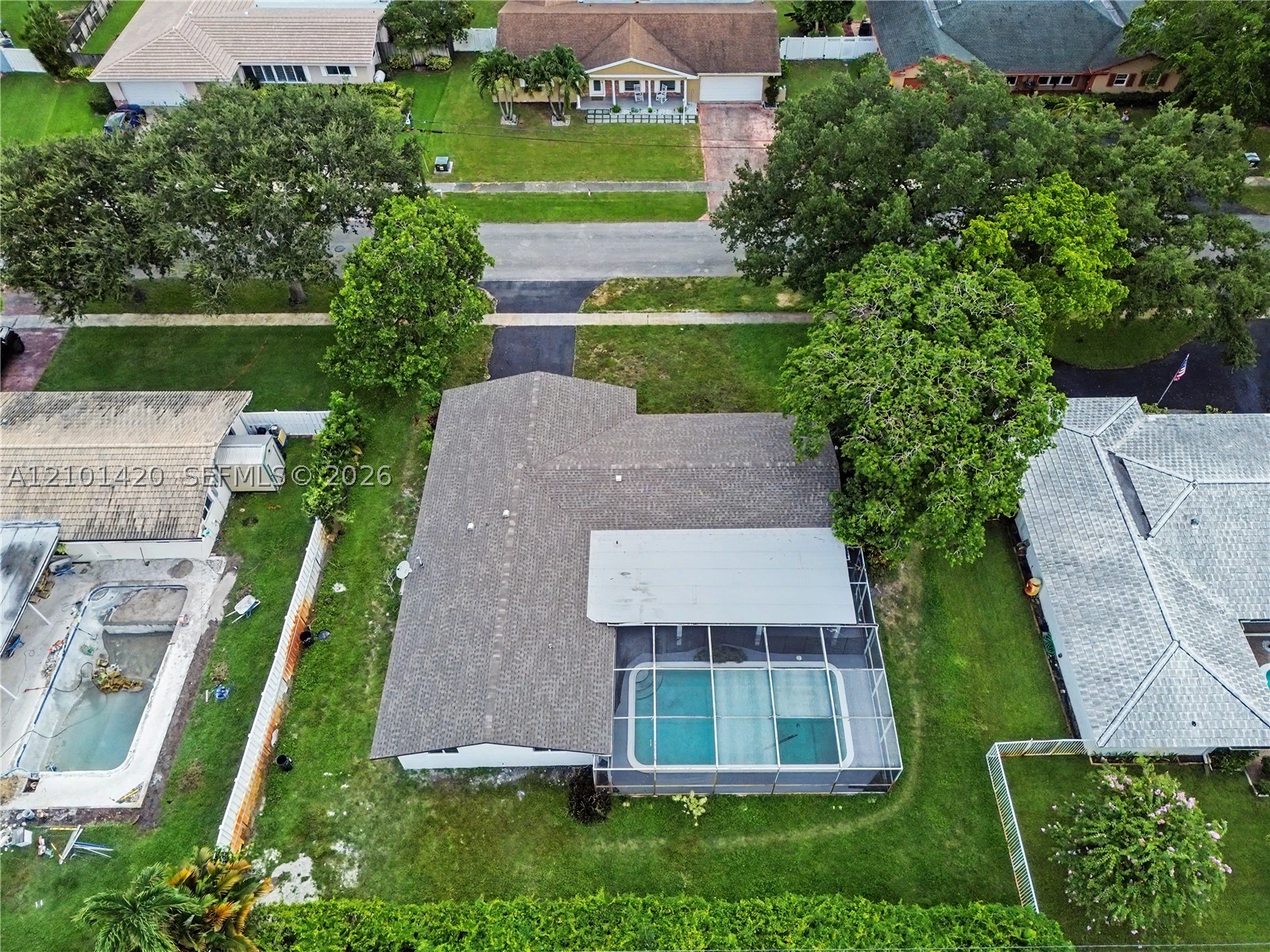 861 NW 72nd Ave Plantation, FL 33317