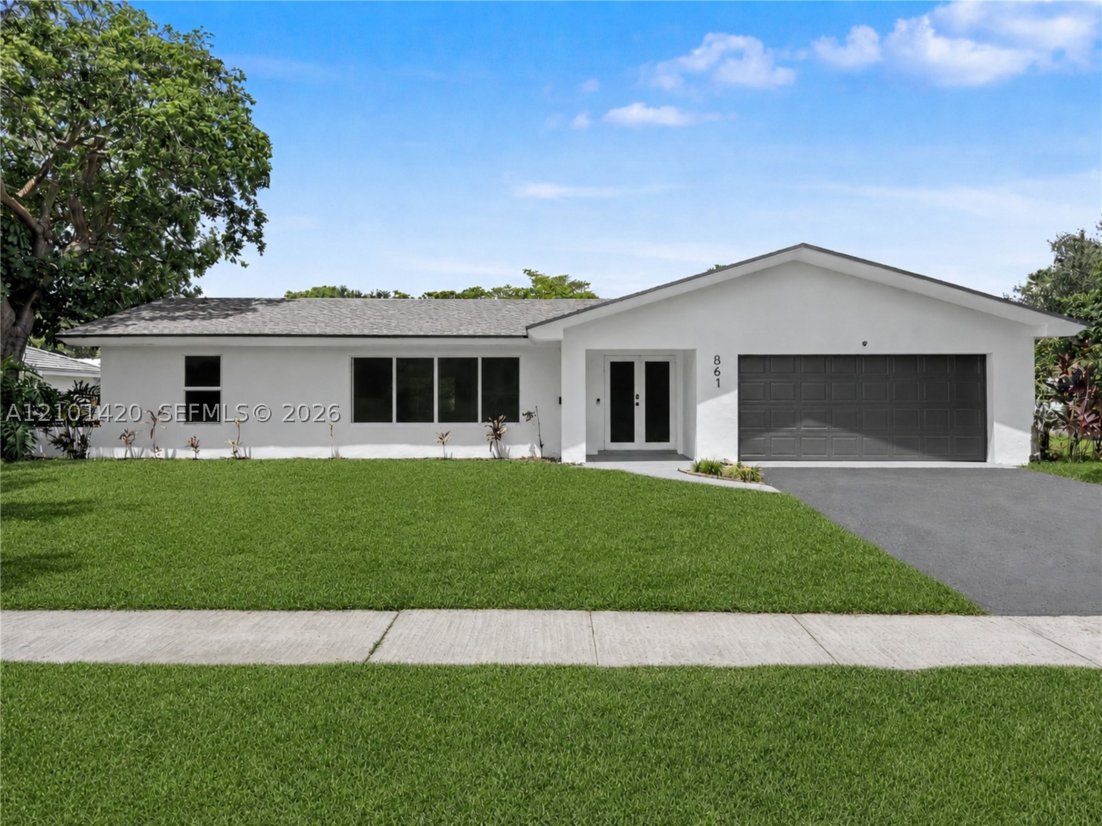861 NW 72nd Ave Plantation, FL 33317