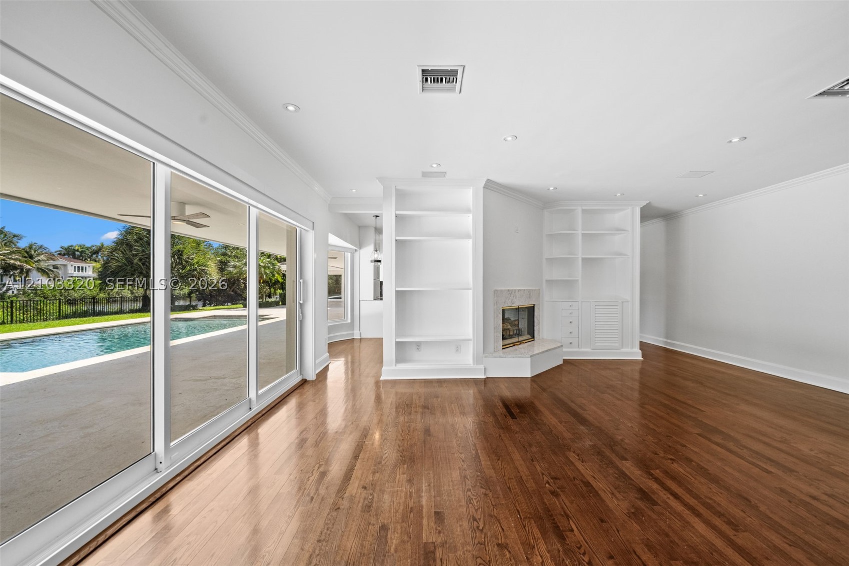 420 Rovino Ave Coral Gables, FL 33156