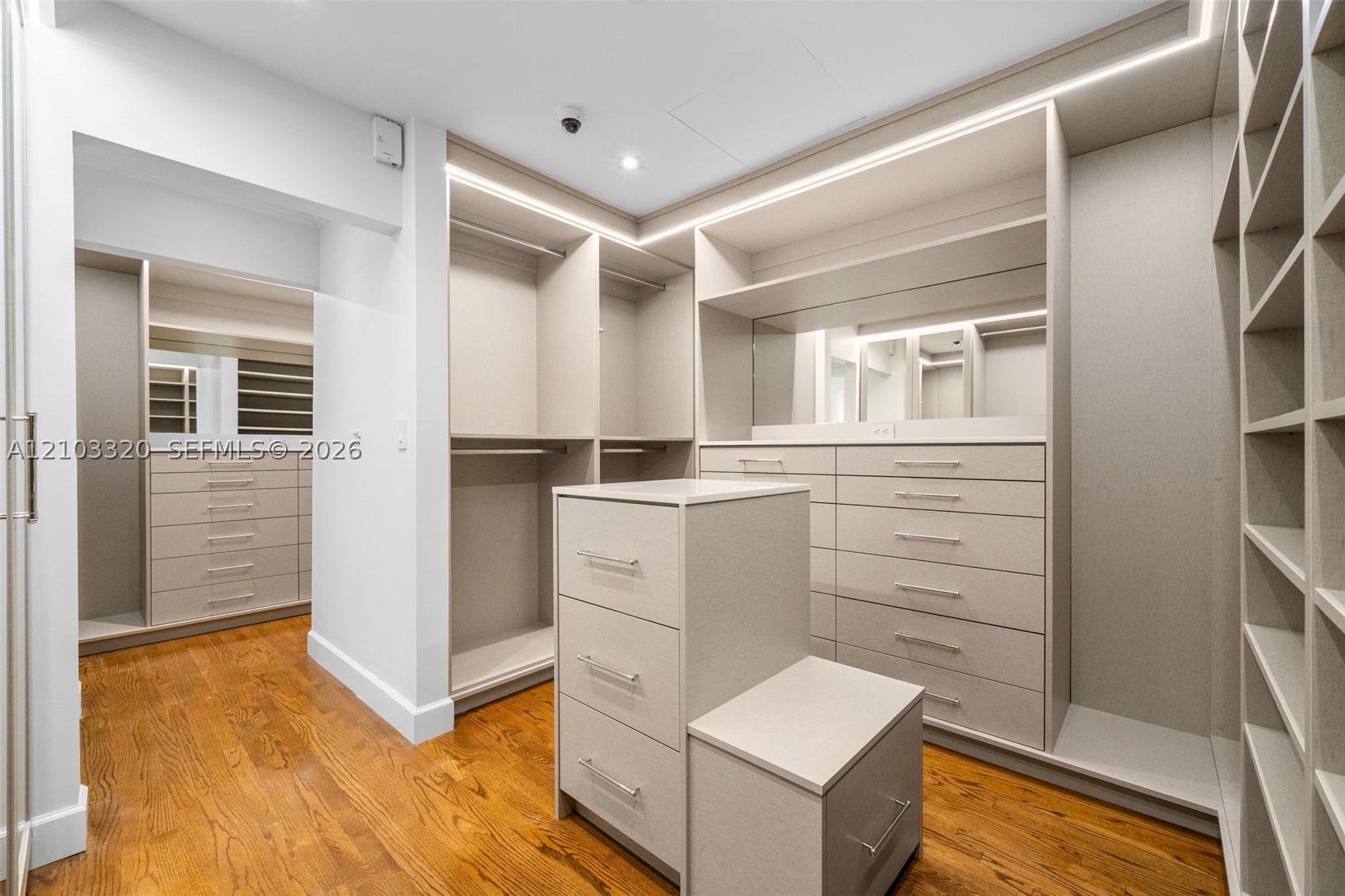 420 Rovino Ave Coral Gables, FL 33156