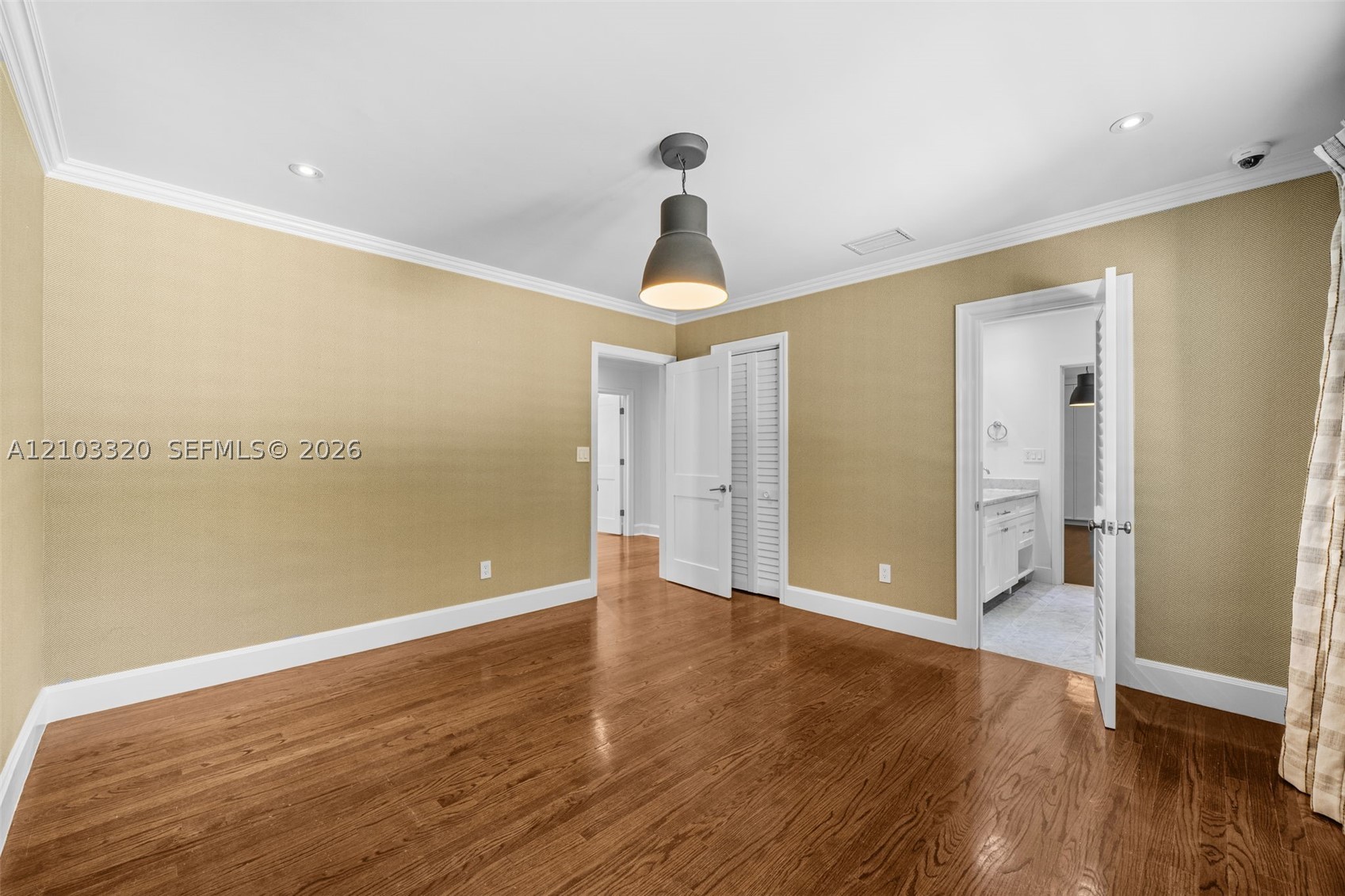 420 Rovino Ave Coral Gables, FL 33156