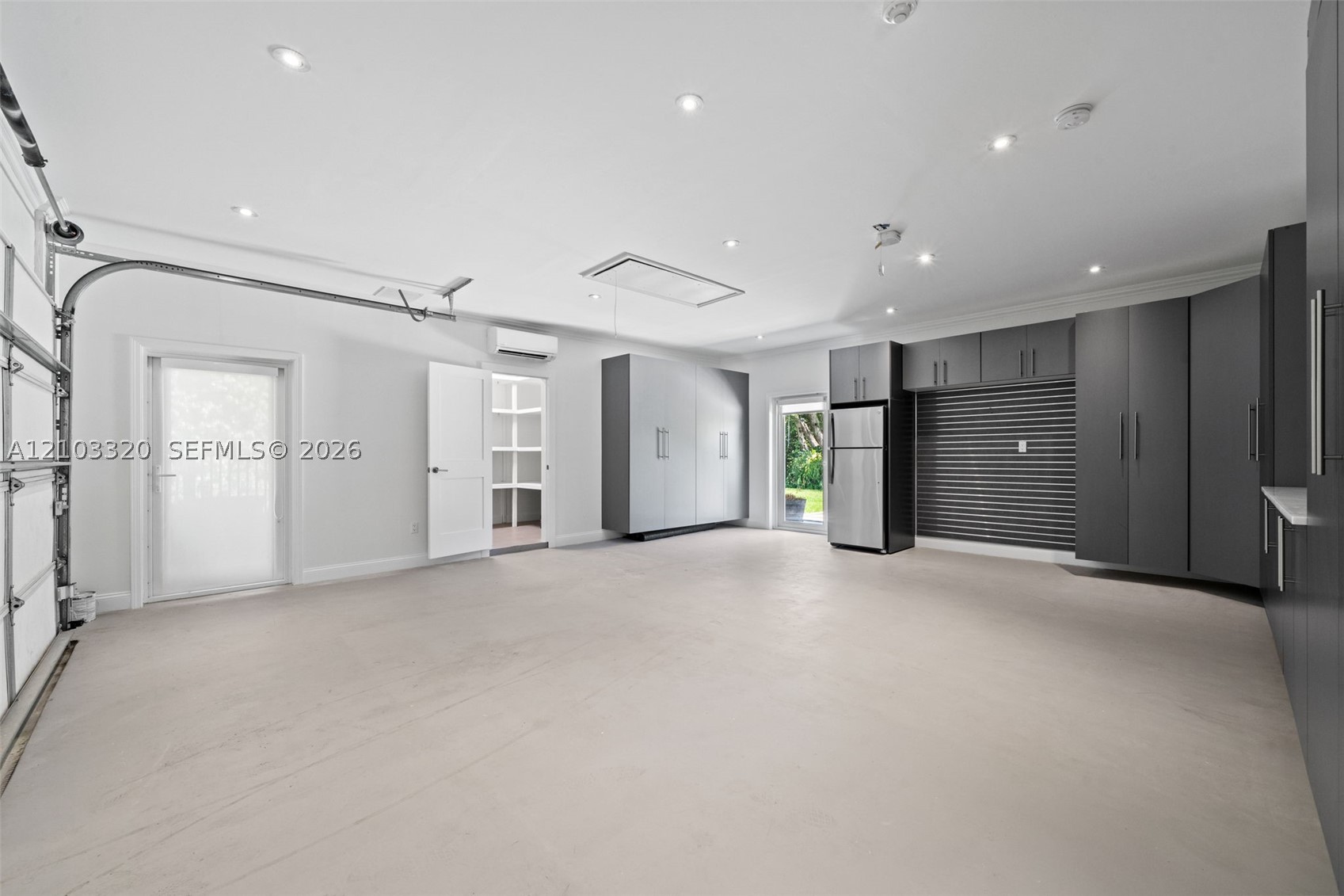 420 Rovino Ave Coral Gables, FL 33156