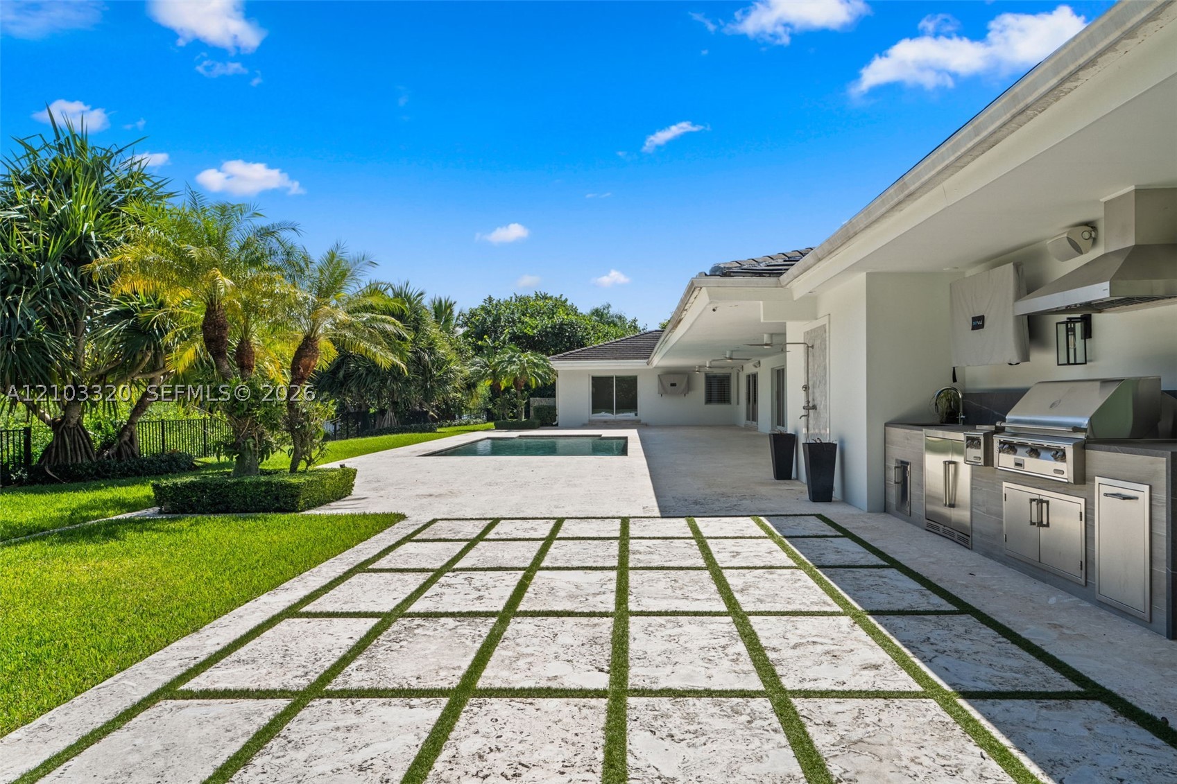 420 Rovino Ave Coral Gables, FL 33156