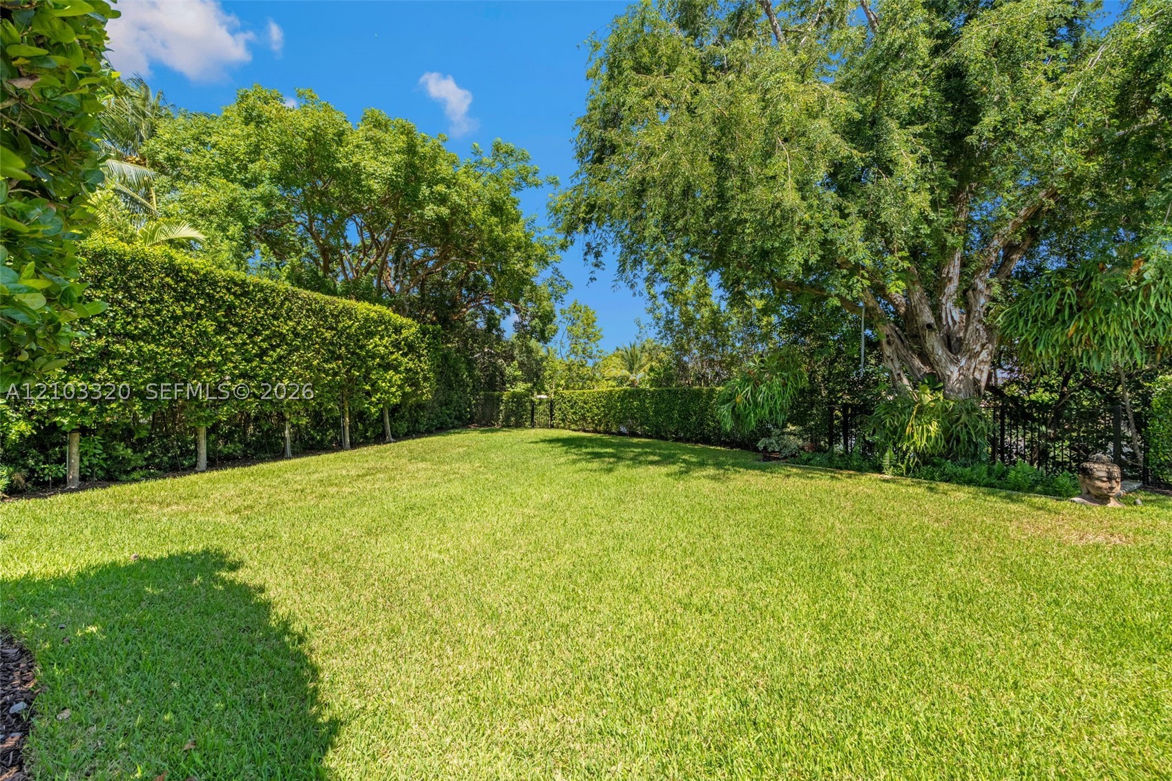 420 Rovino Ave Coral Gables, FL 33156