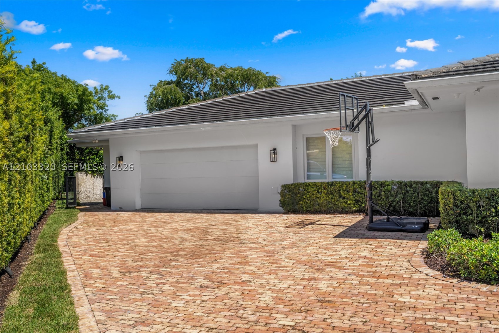 420 Rovino Ave Coral Gables, FL 33156