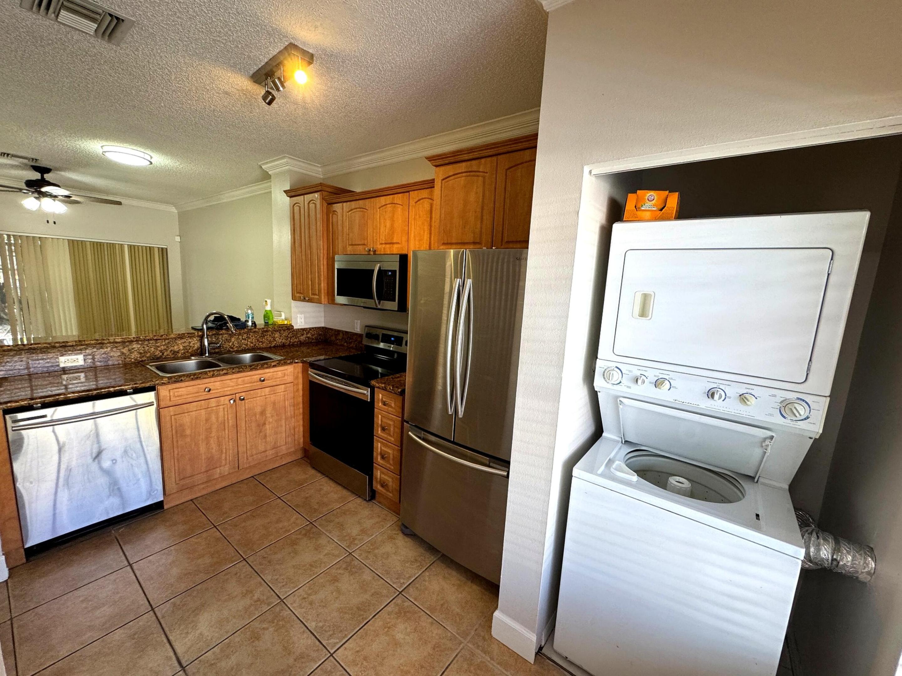 752 SW 122nd Pembroke Pines, FL 33025