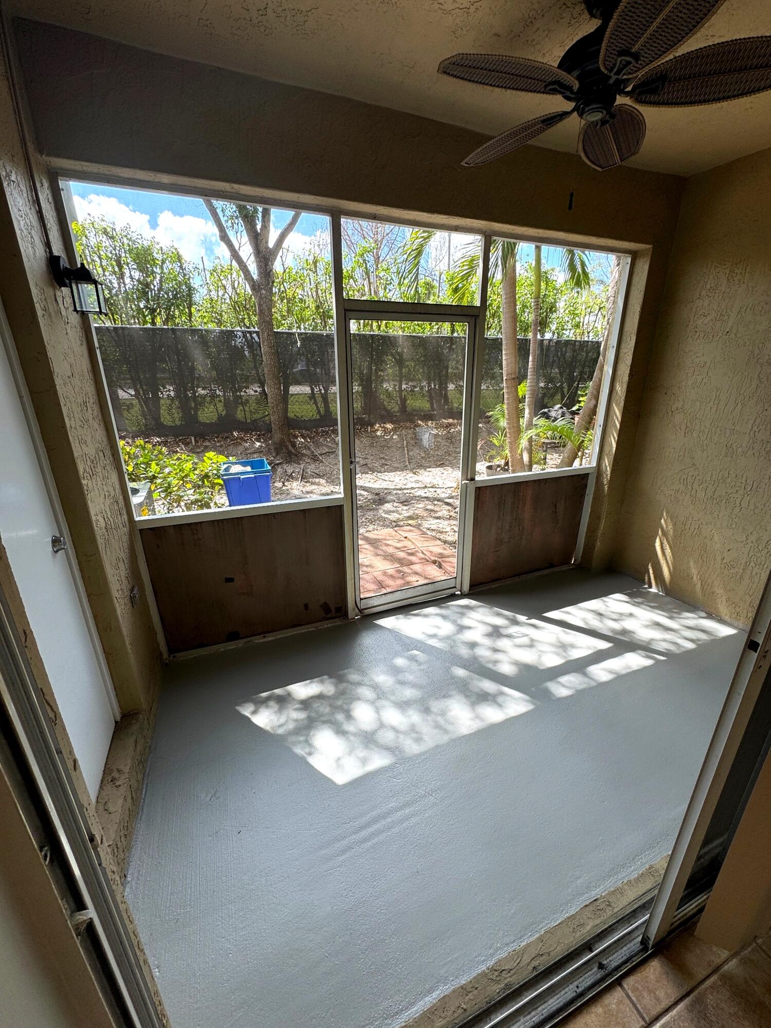 752 SW 122nd Pembroke Pines, FL 33025