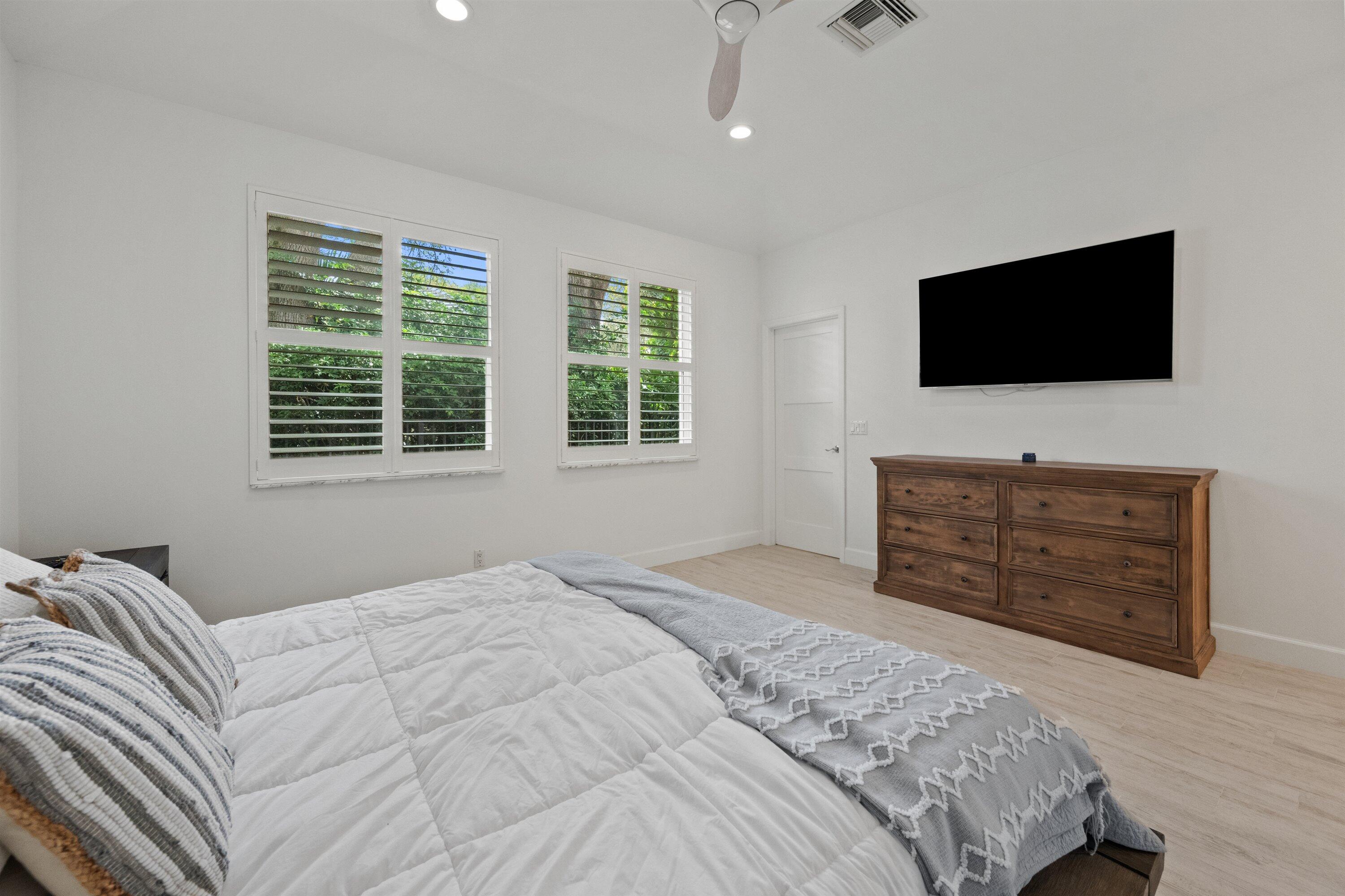 106 Toteka Jupiter, FL 33458