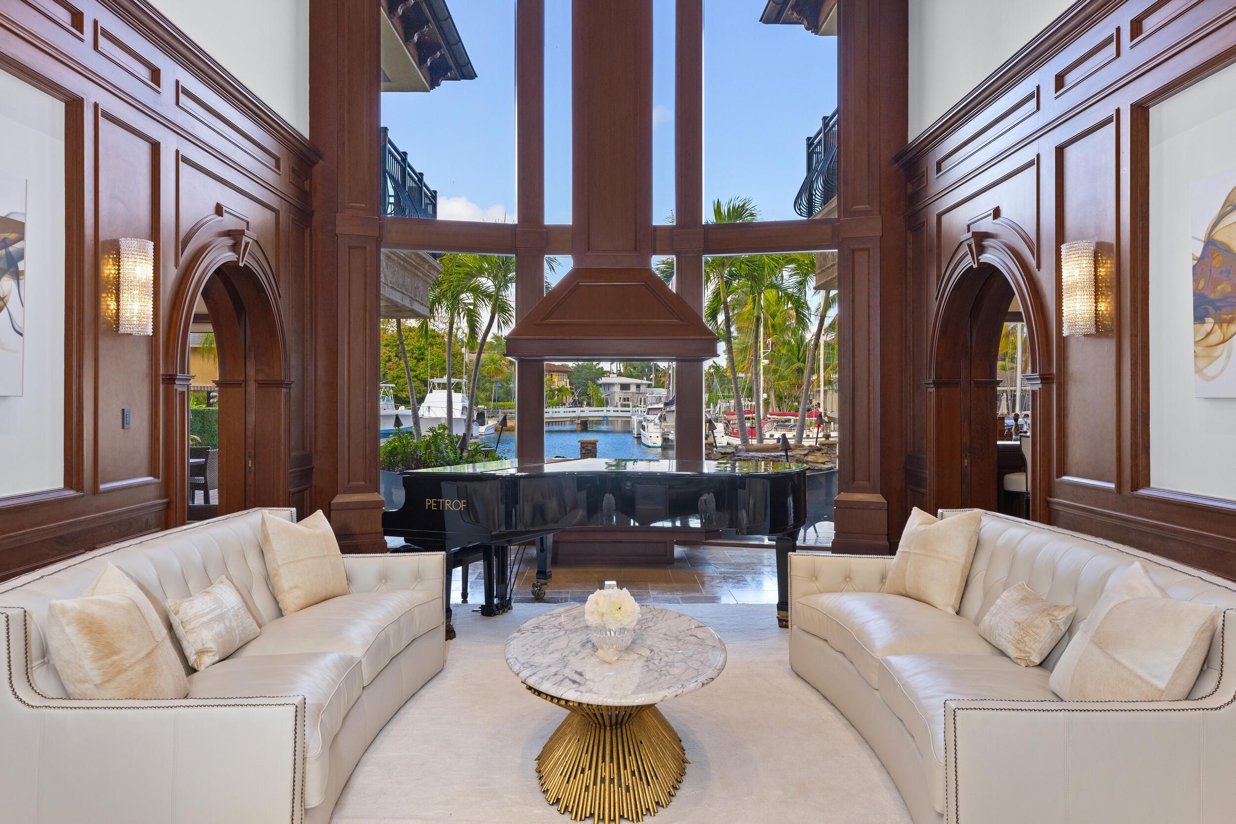 2325 NE 27th Lighthouse Point, FL 33064