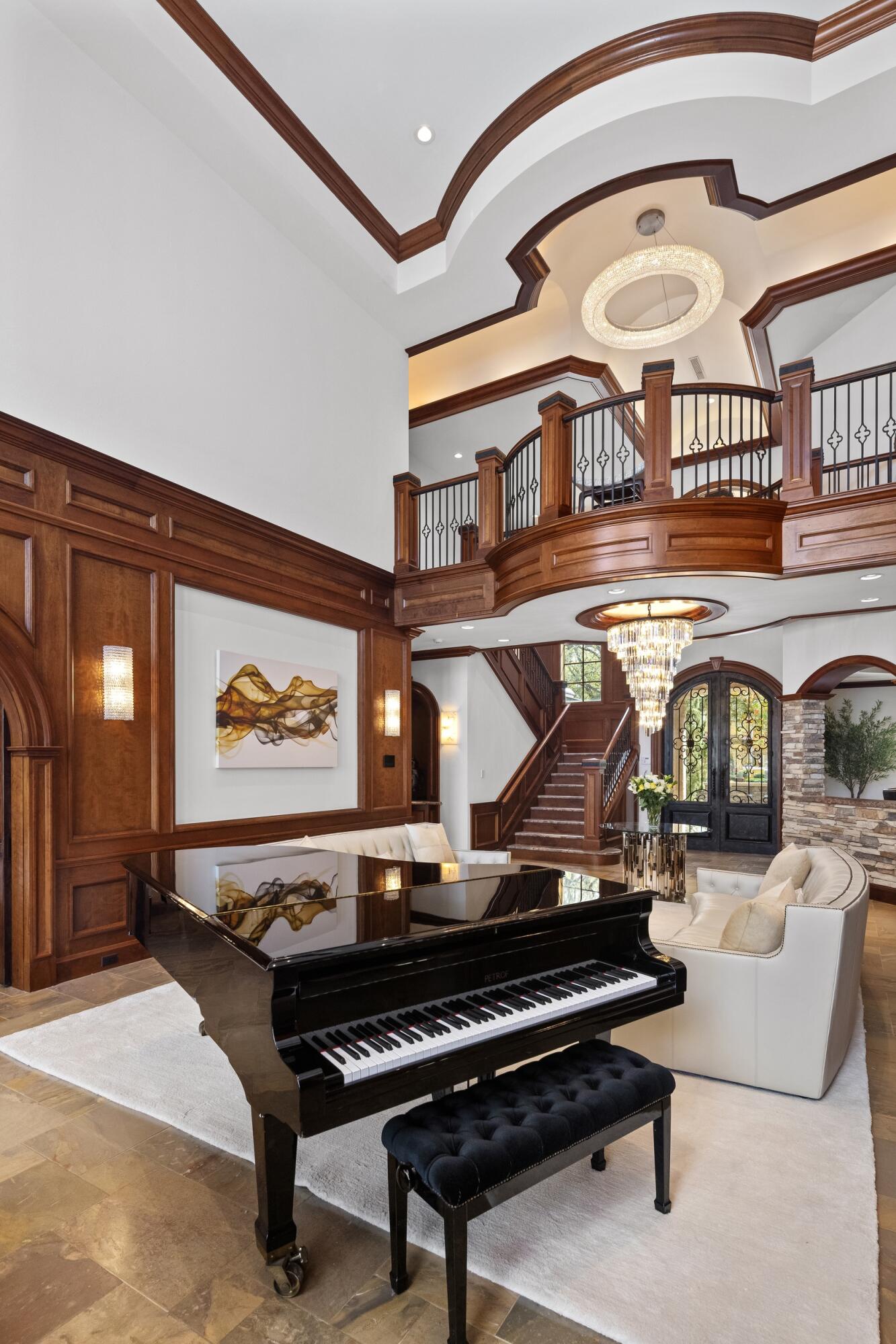 2325 NE 27th Lighthouse Point, FL 33064