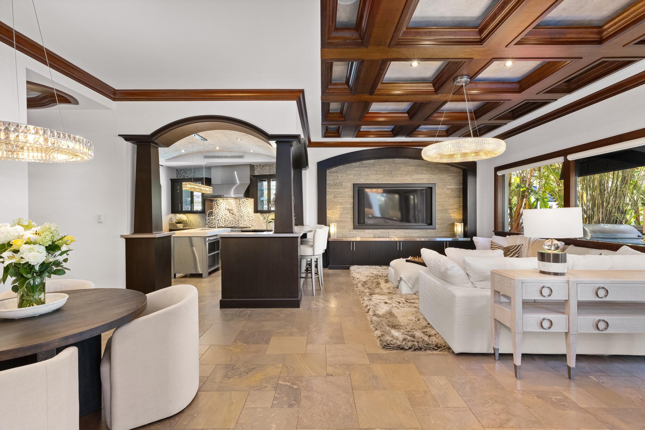 2325 NE 27th Lighthouse Point, FL 33064