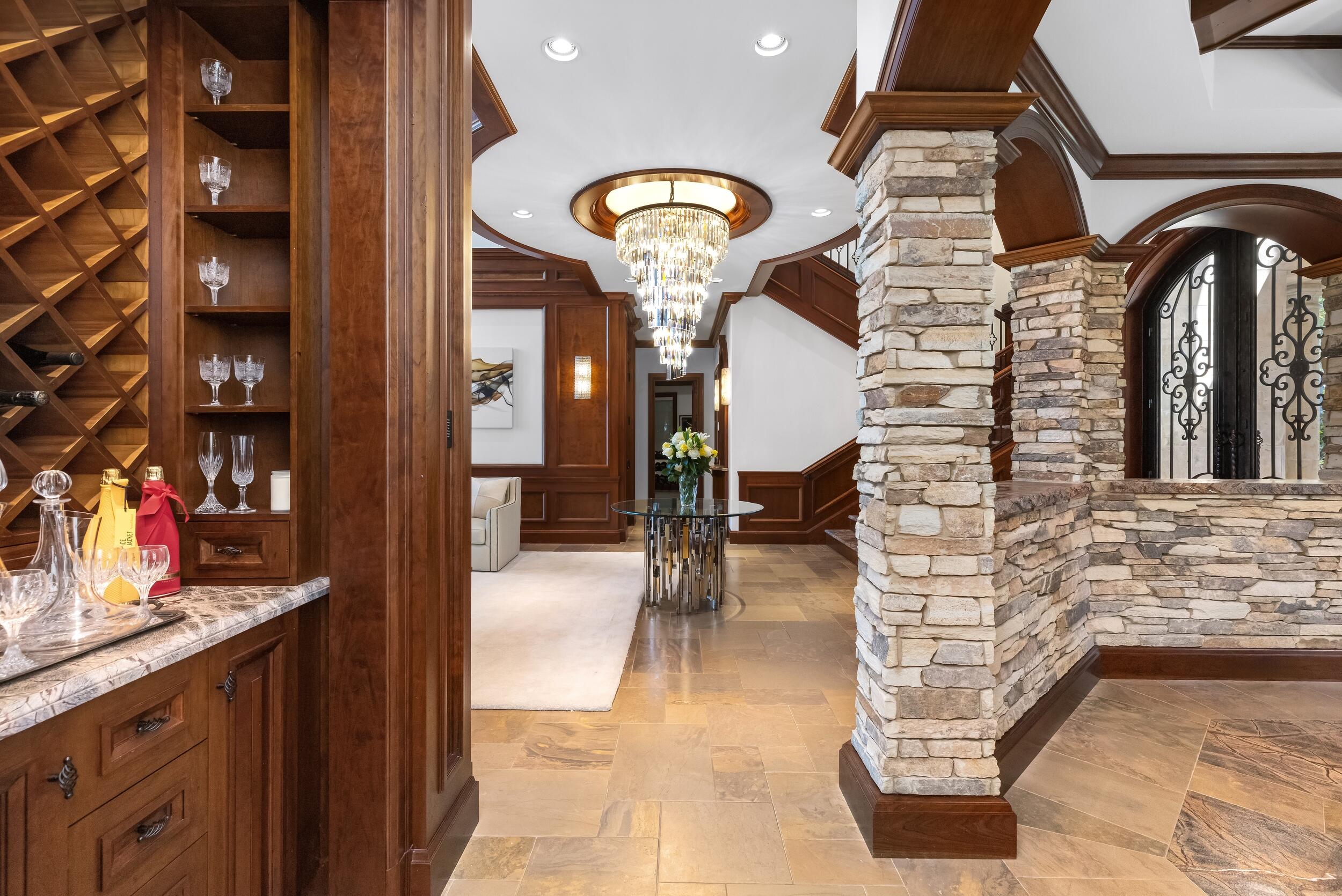 2325 NE 27th Lighthouse Point, FL 33064