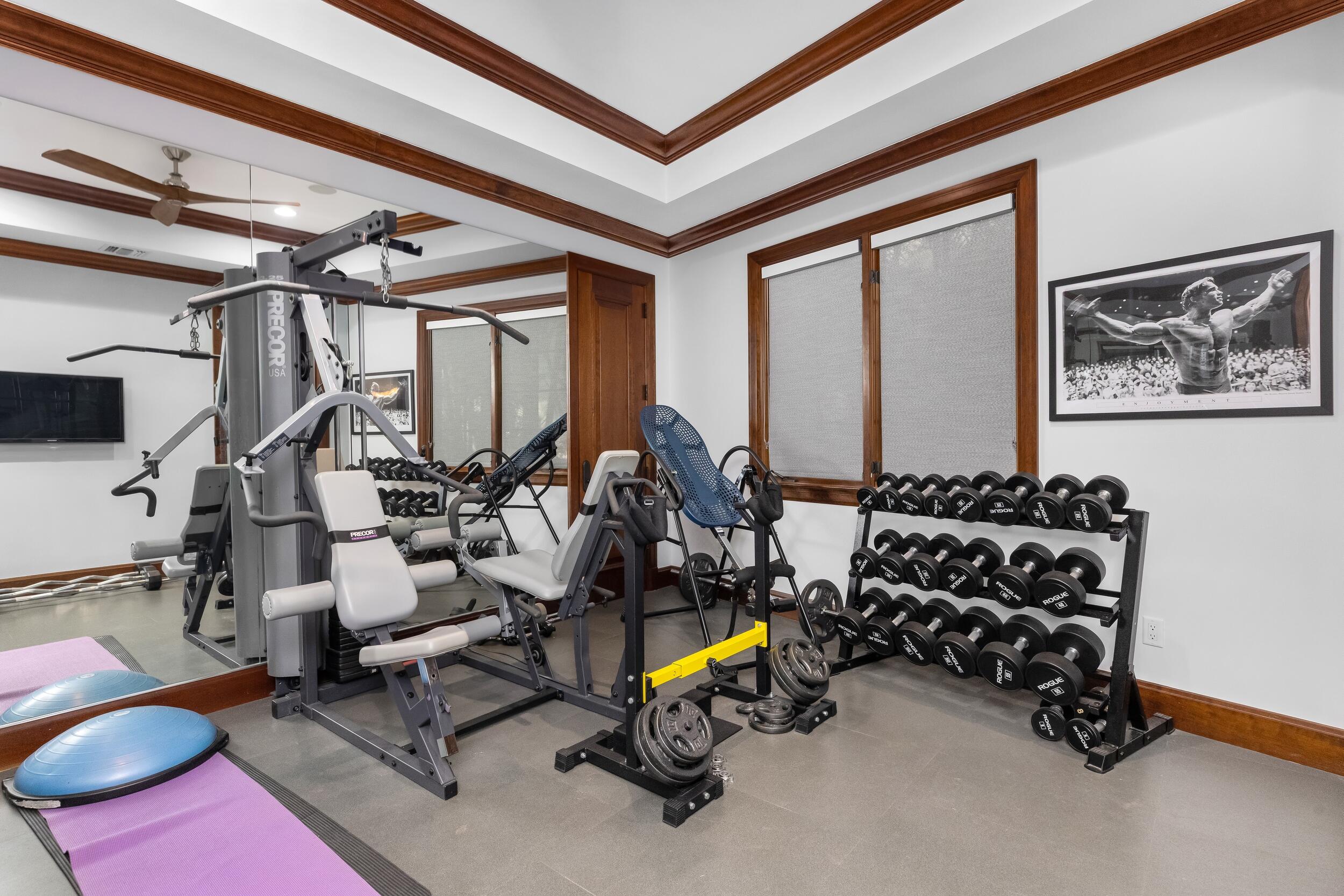 2325 NE 27th Lighthouse Point, FL 33064