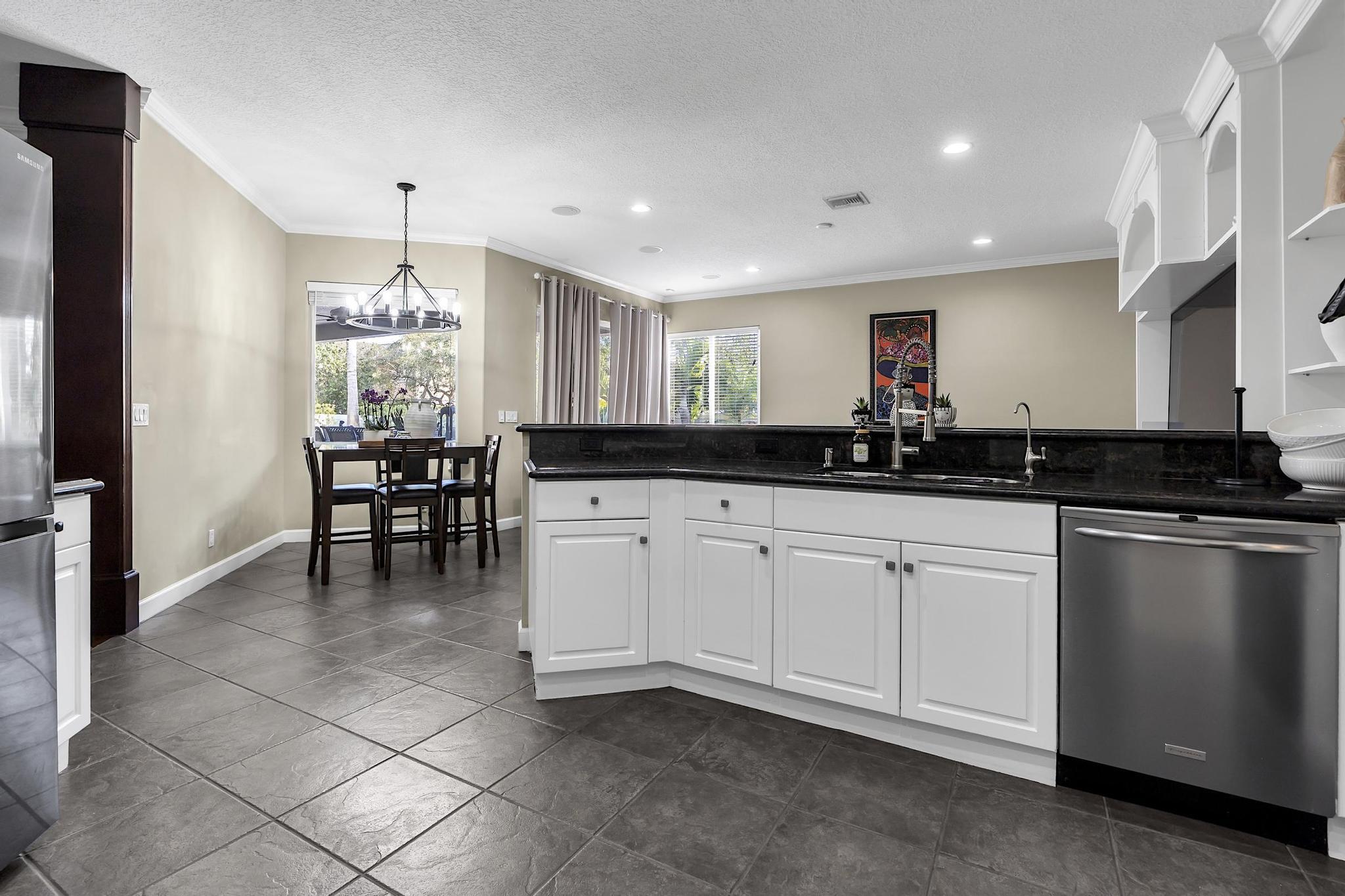 16138 SW 15th Pembroke Pines, FL 33027