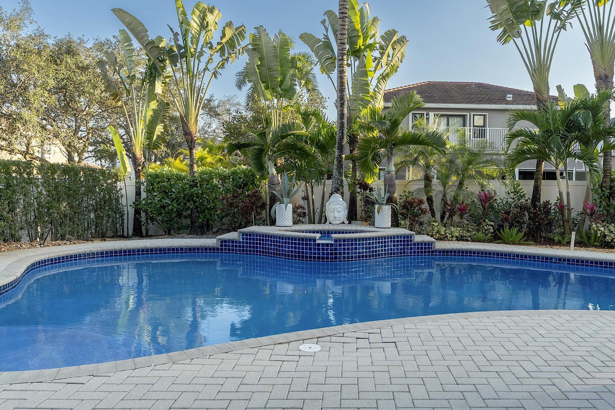 16138 SW 15th Pembroke Pines, FL 33027