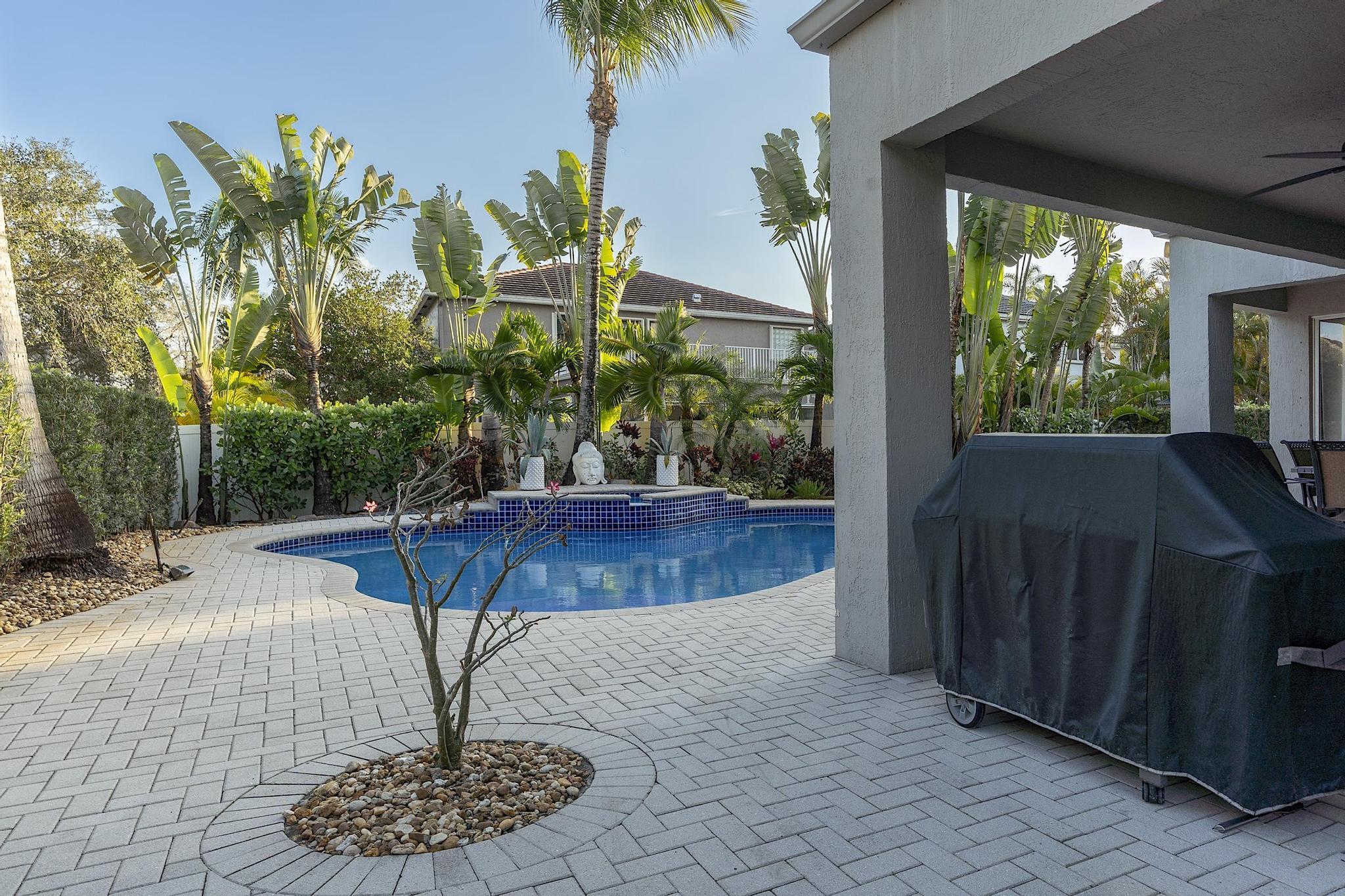 16138 SW 15th Pembroke Pines, FL 33027