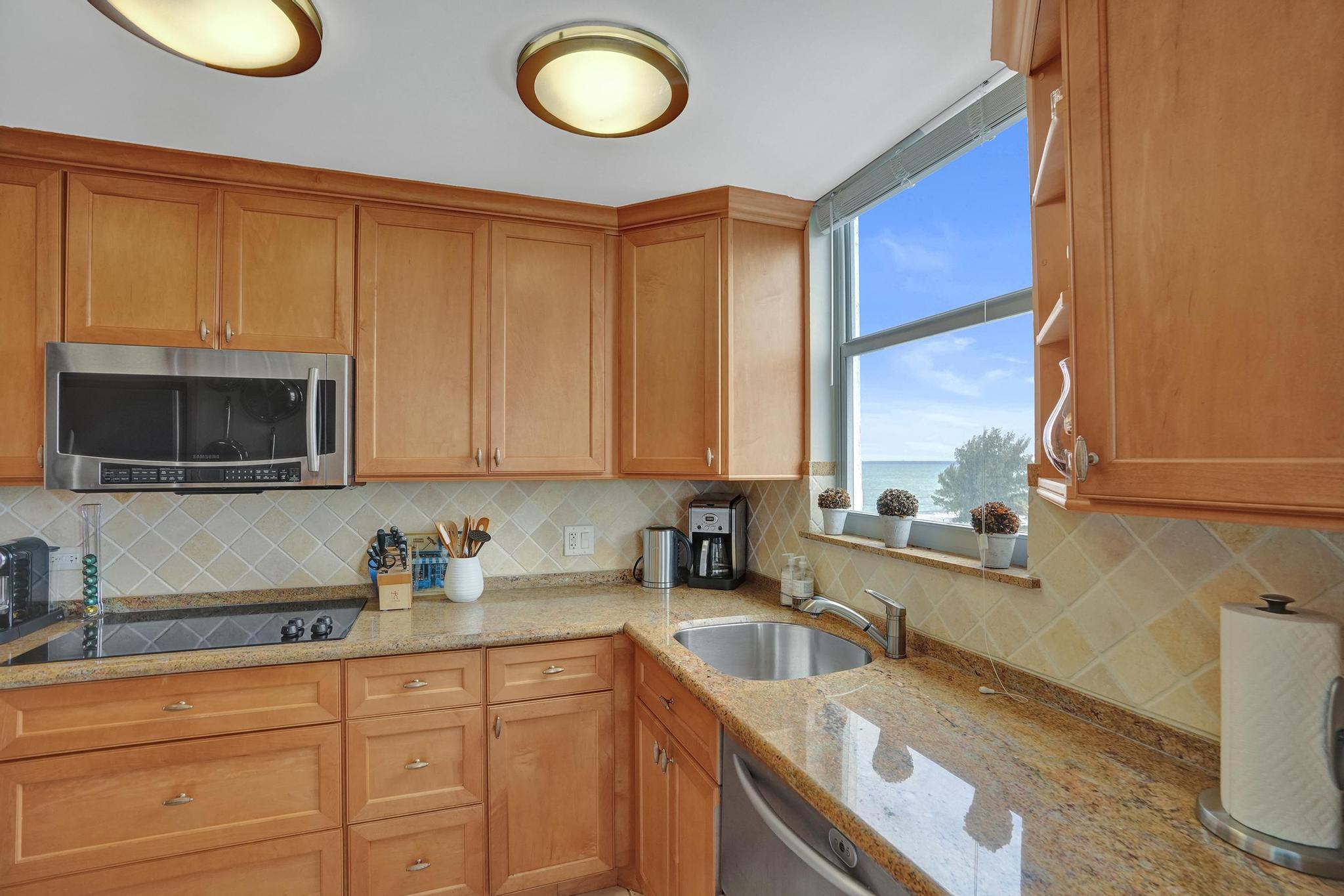 1010 S Ocean #808 Pompano Beach, FL 33062