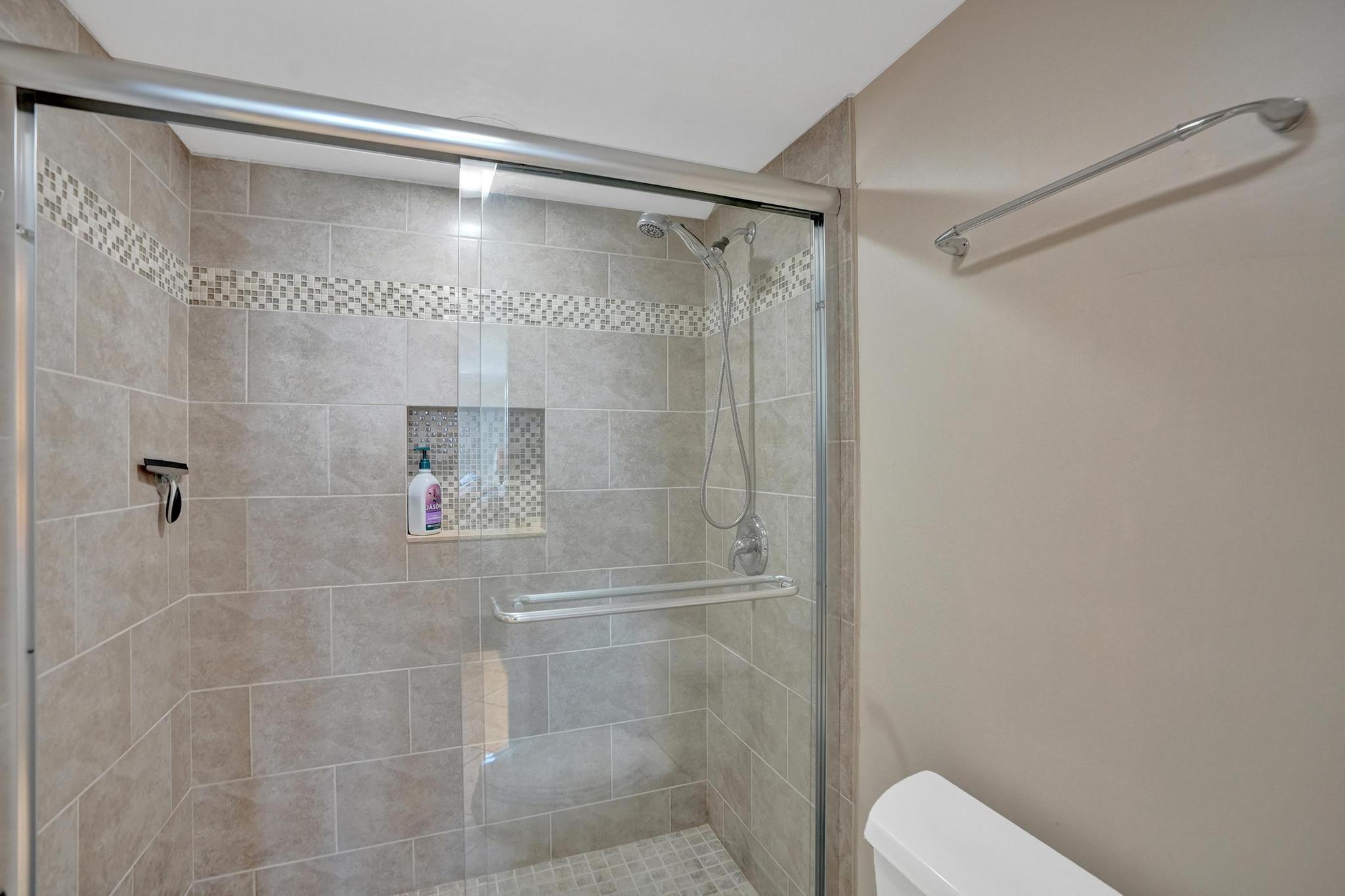 1010 S Ocean #808 Pompano Beach, FL 33062