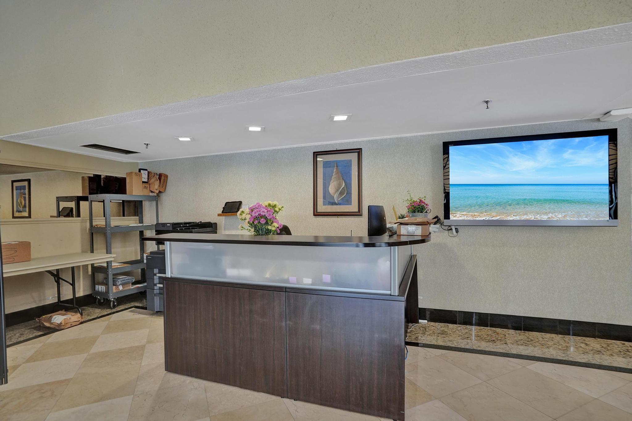 1010 S Ocean #808 Pompano Beach, FL 33062