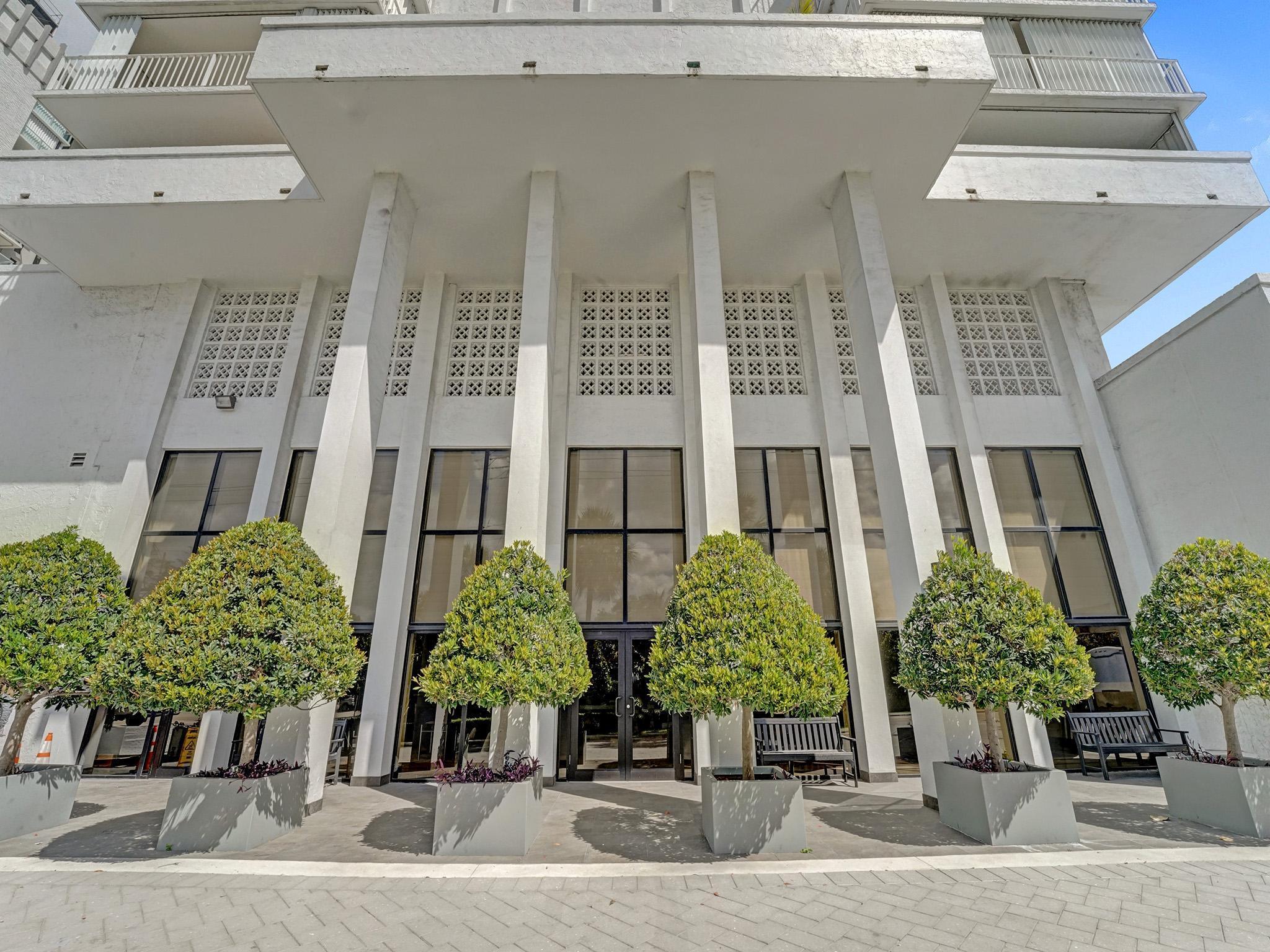 1010 S Ocean #808 Pompano Beach, FL 33062