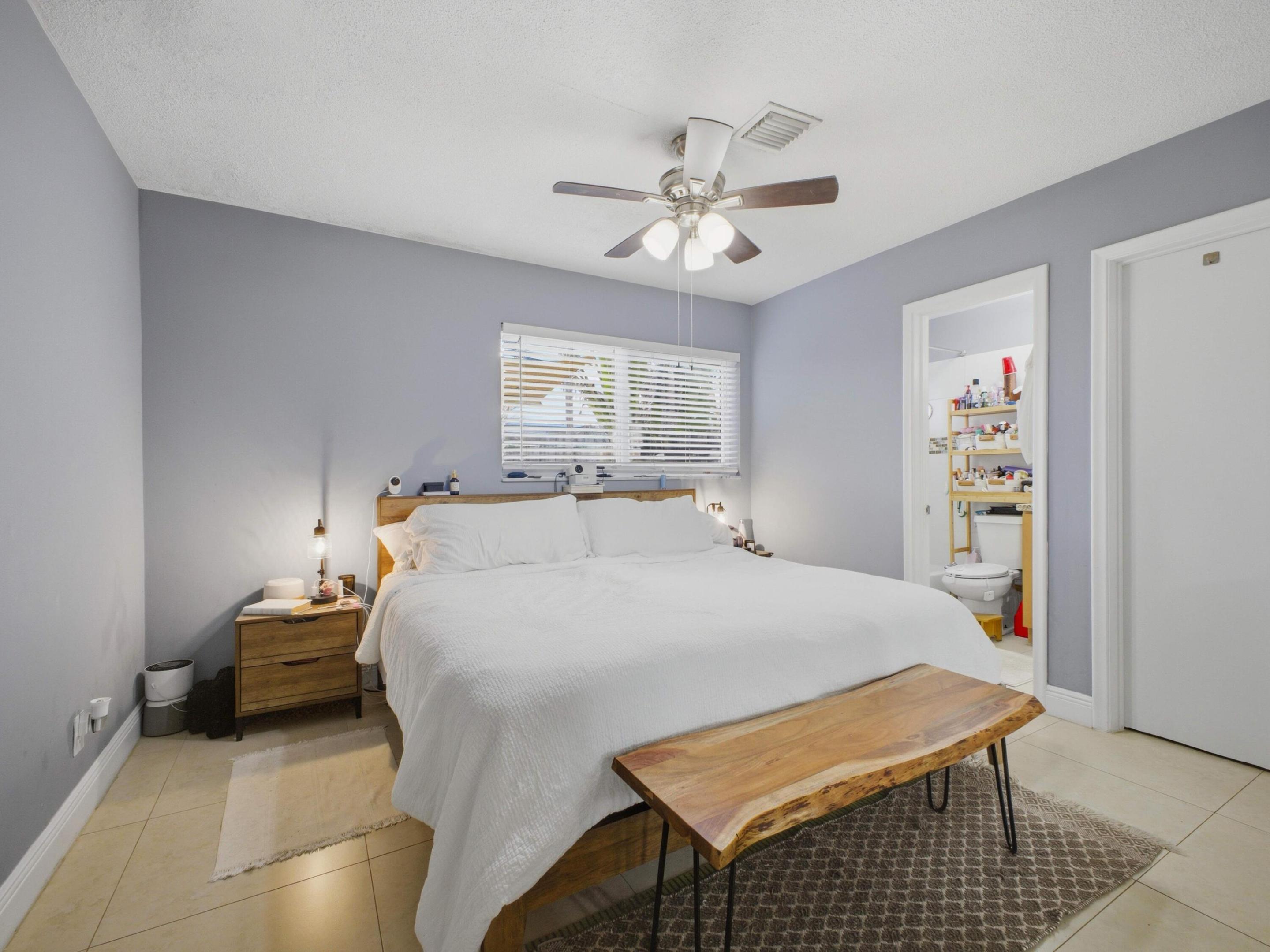 451 SE 1st #A & B Pompano Beach, FL 33060