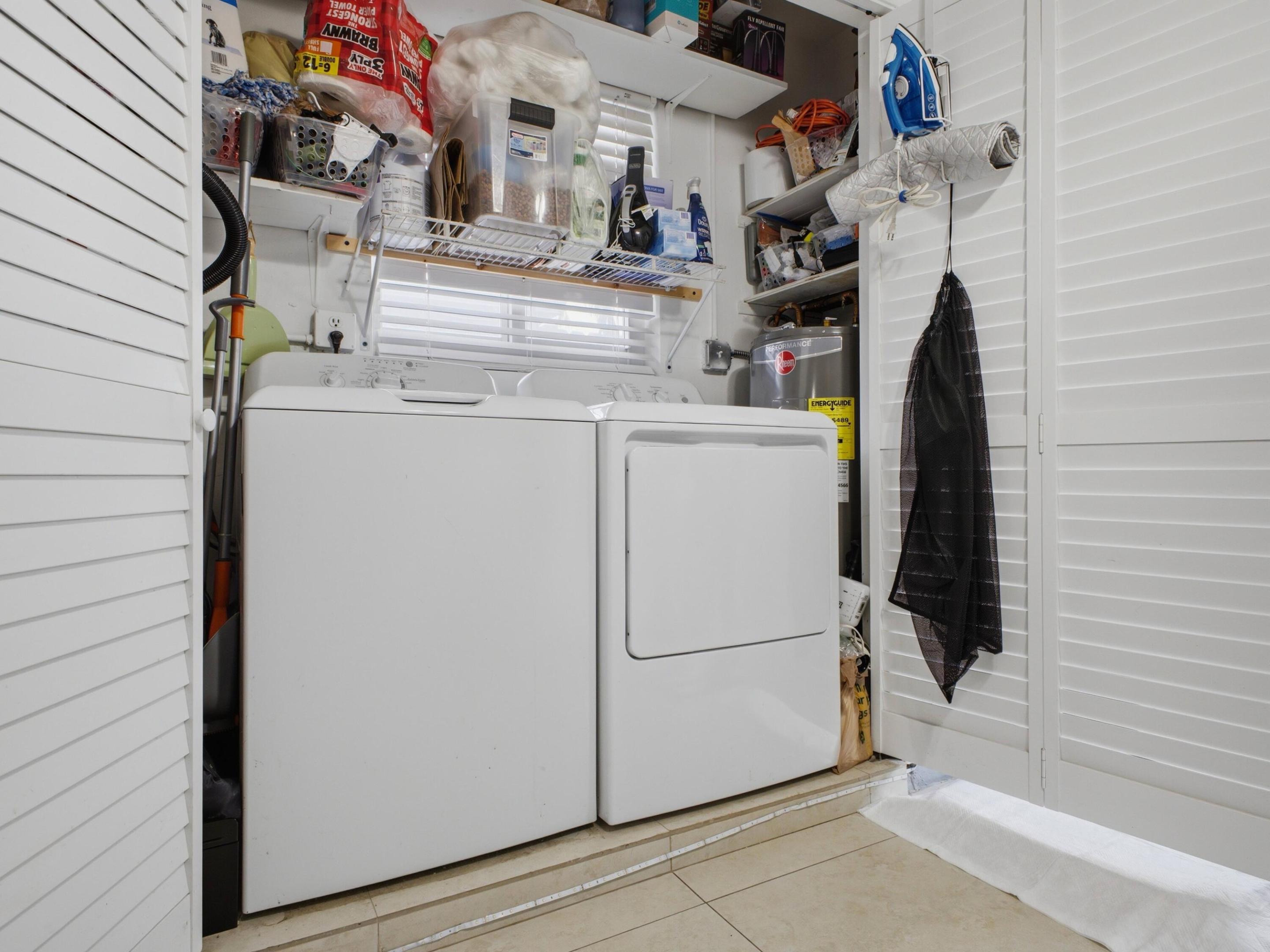 451 SE 1st #A & B Pompano Beach, FL 33060