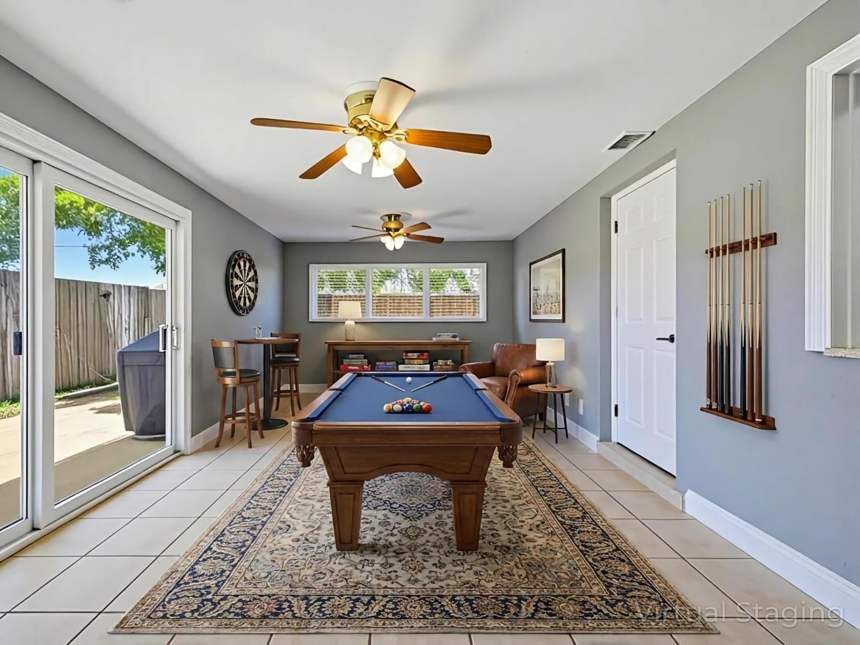 451 SE 1st #A & B Pompano Beach, FL 33060