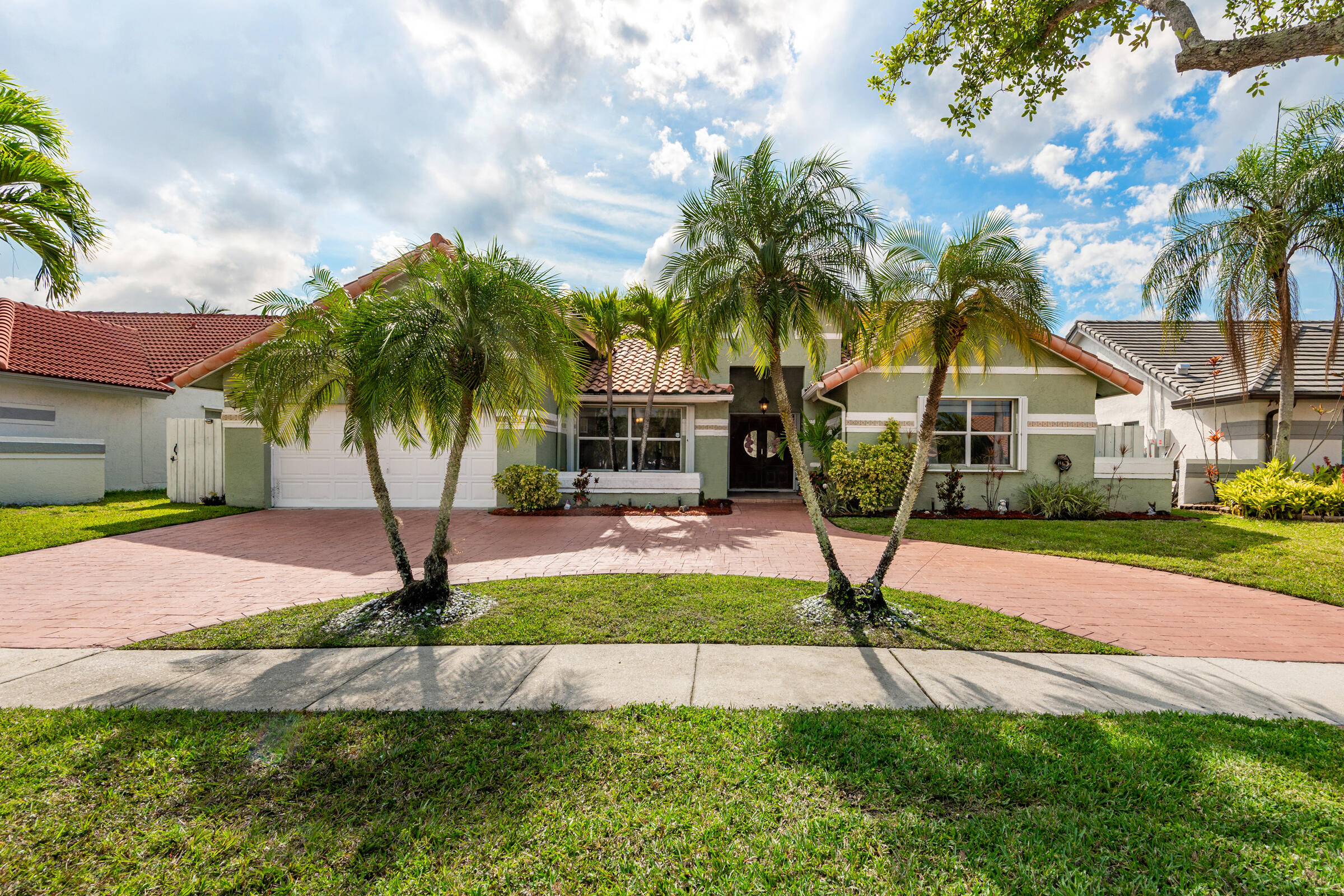 1091 NW 162nd