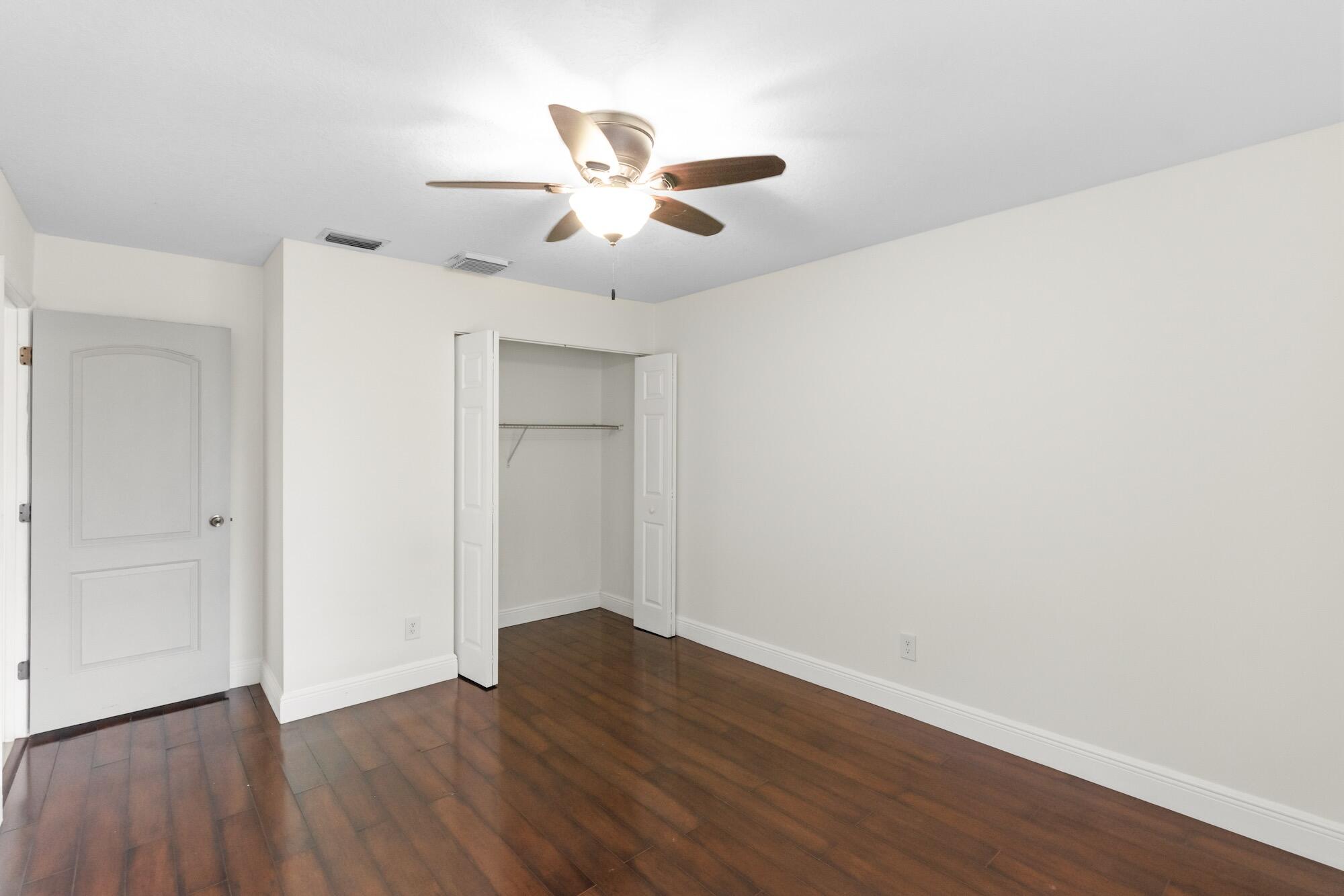 9315 SW 170th Palmetto Bay, FL 33157
