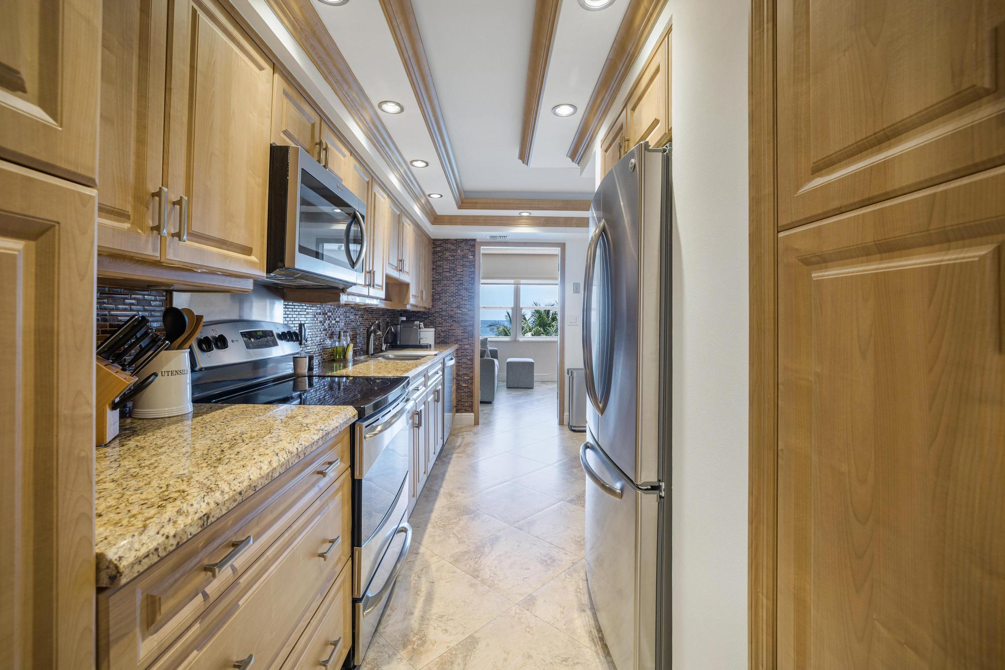4900 N Ocean #512 Lauderdale By The Sea, FL 33308