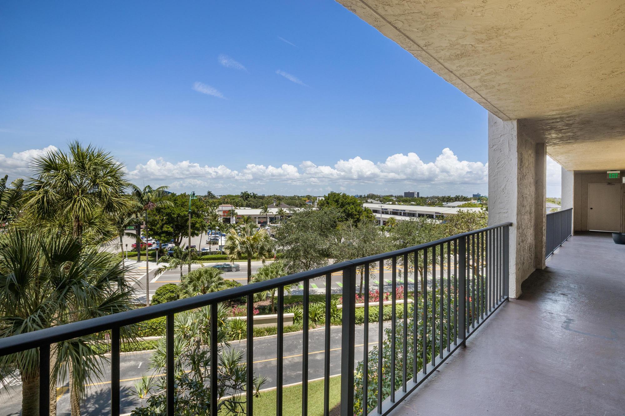 4900 N Ocean #512 Lauderdale By The Sea, FL 33308