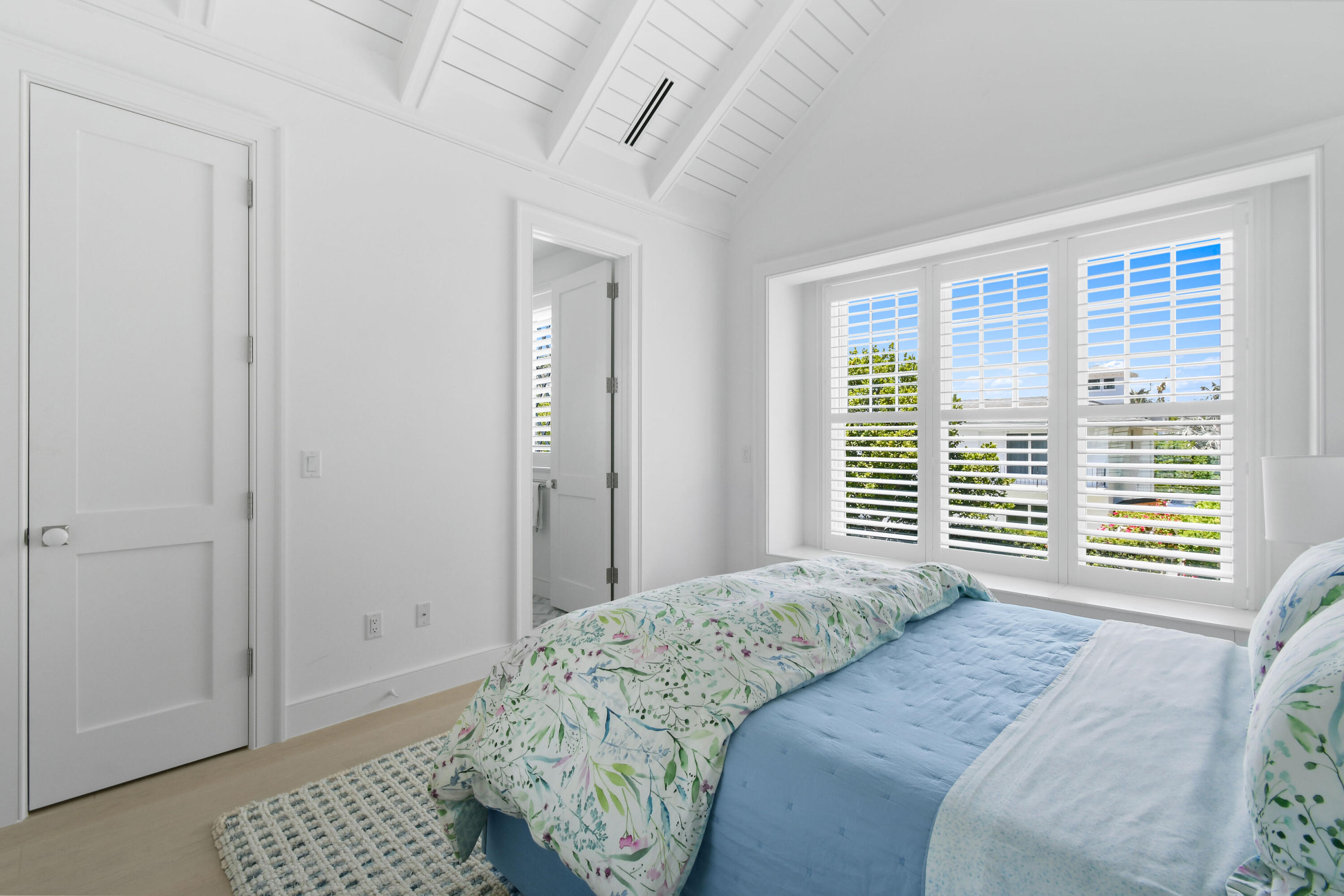 282 Celestial Juno Beach, FL 33408
