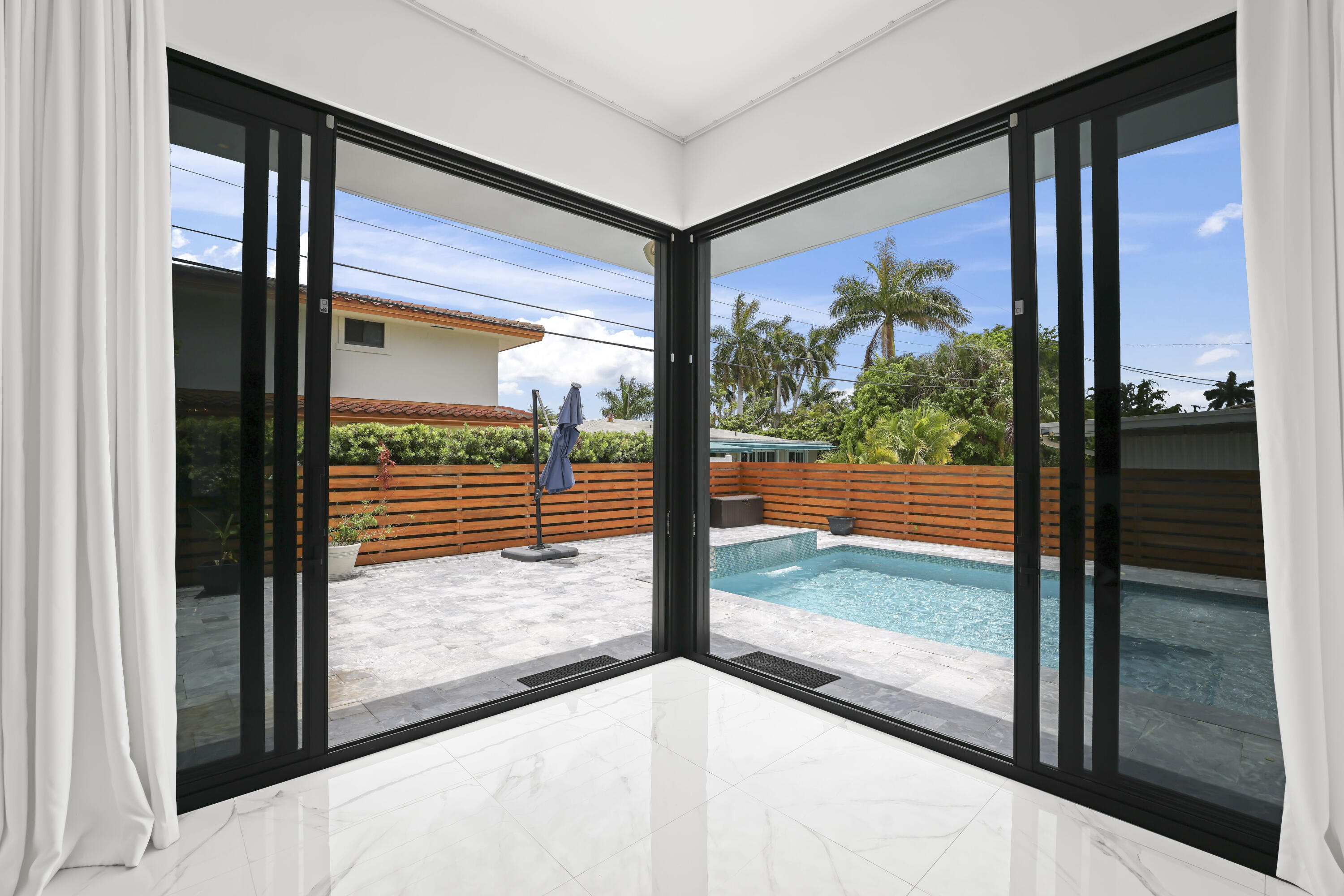 2620 SE 6th Pompano Beach, FL 33062