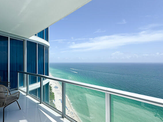 image Jade Beach0