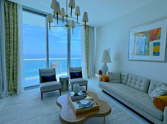 image Jade Beach3
