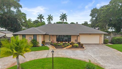 2409 SW 27th Ave