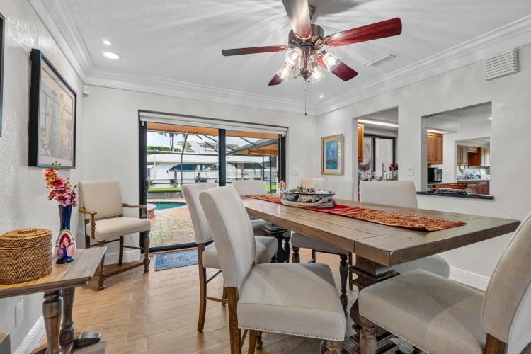 2409 SW 27th Fort Lauderdale, FL 33312