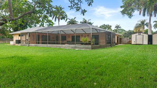 2409 SW 27th Fort Lauderdale, FL 33312