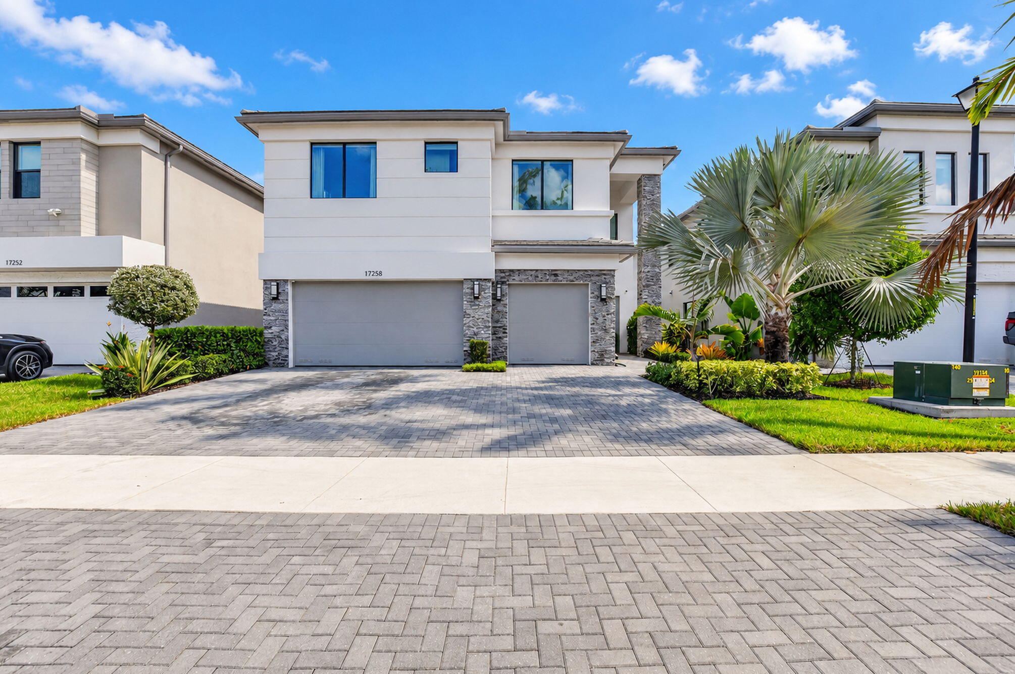 17258 Pagoda Palms Dr