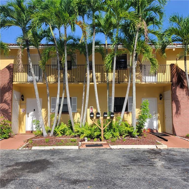 4280 NW 114th Ter #4