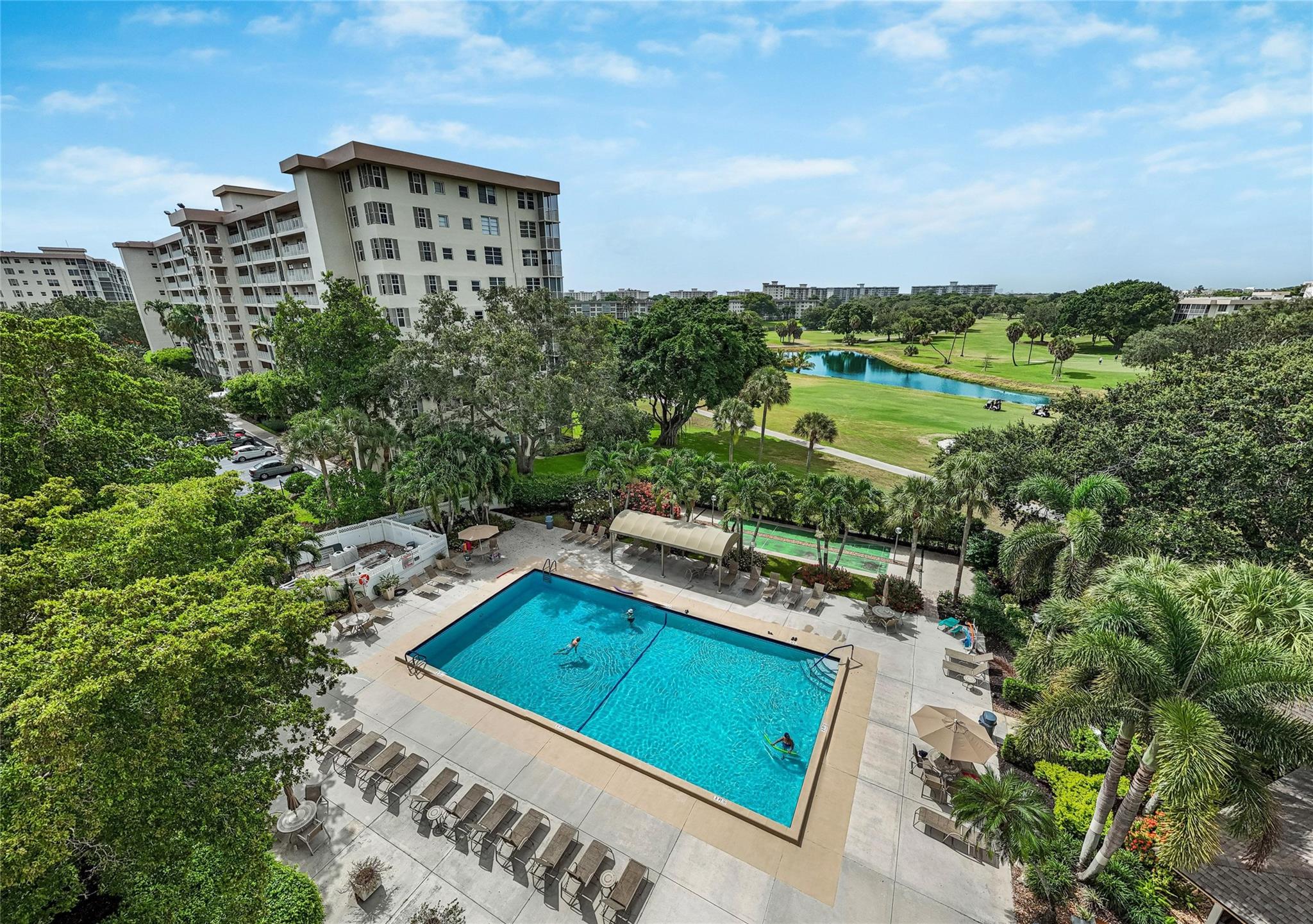 3507 Oaks Way #310