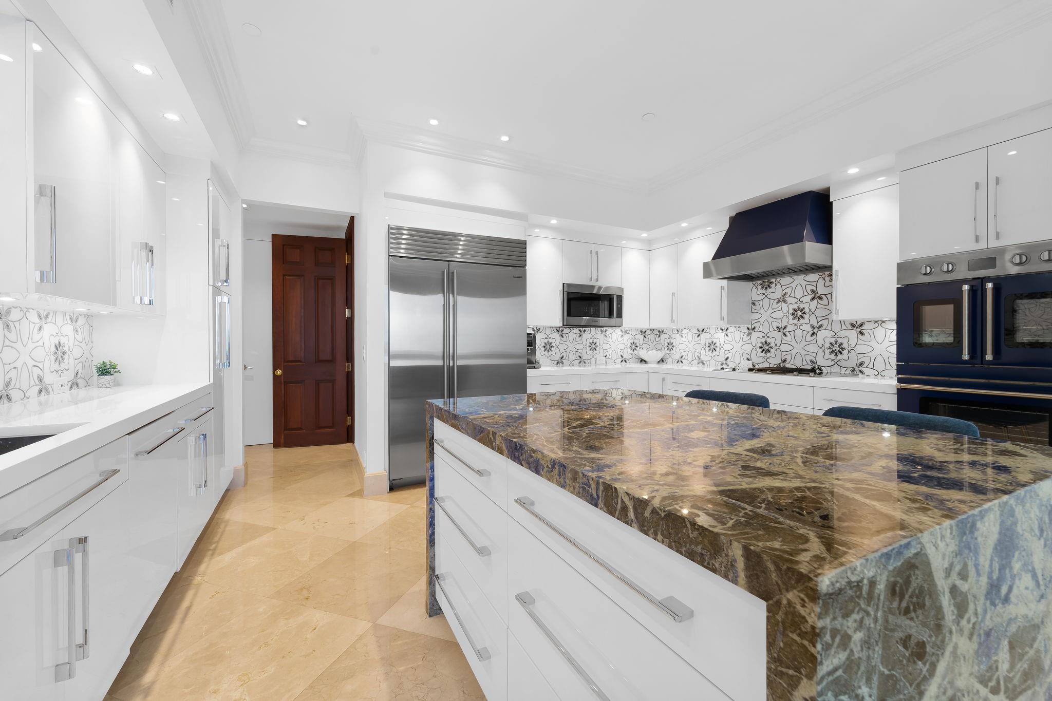 3200 N Ocean Blvd #PH2708 Fort Lauderdale, FL 33308