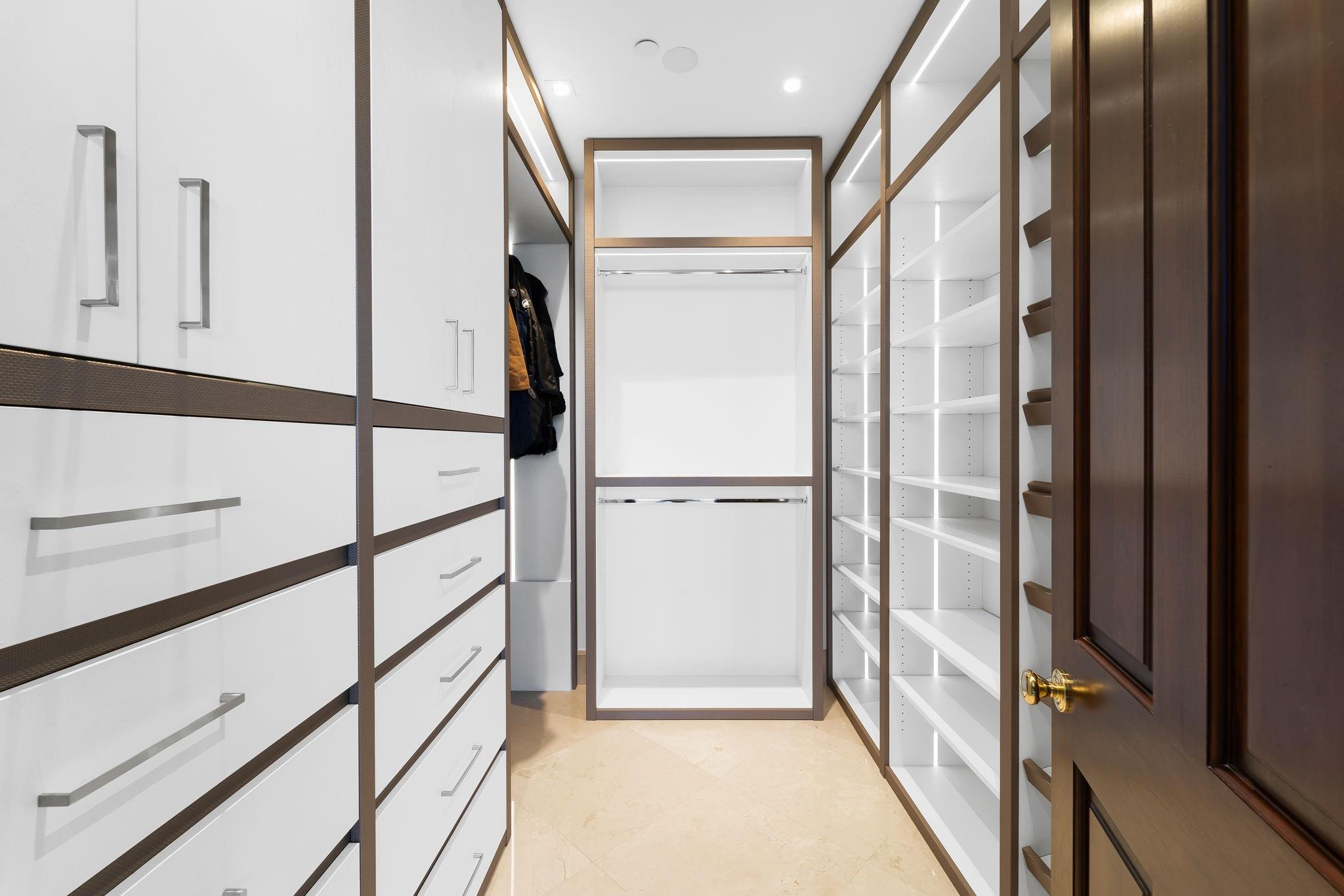 3200 N Ocean Blvd #PH2708 Fort Lauderdale, FL 33308