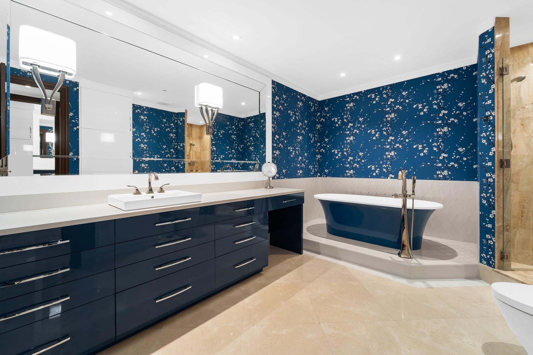 3200 N Ocean Blvd #PH2708 Fort Lauderdale, FL 33308