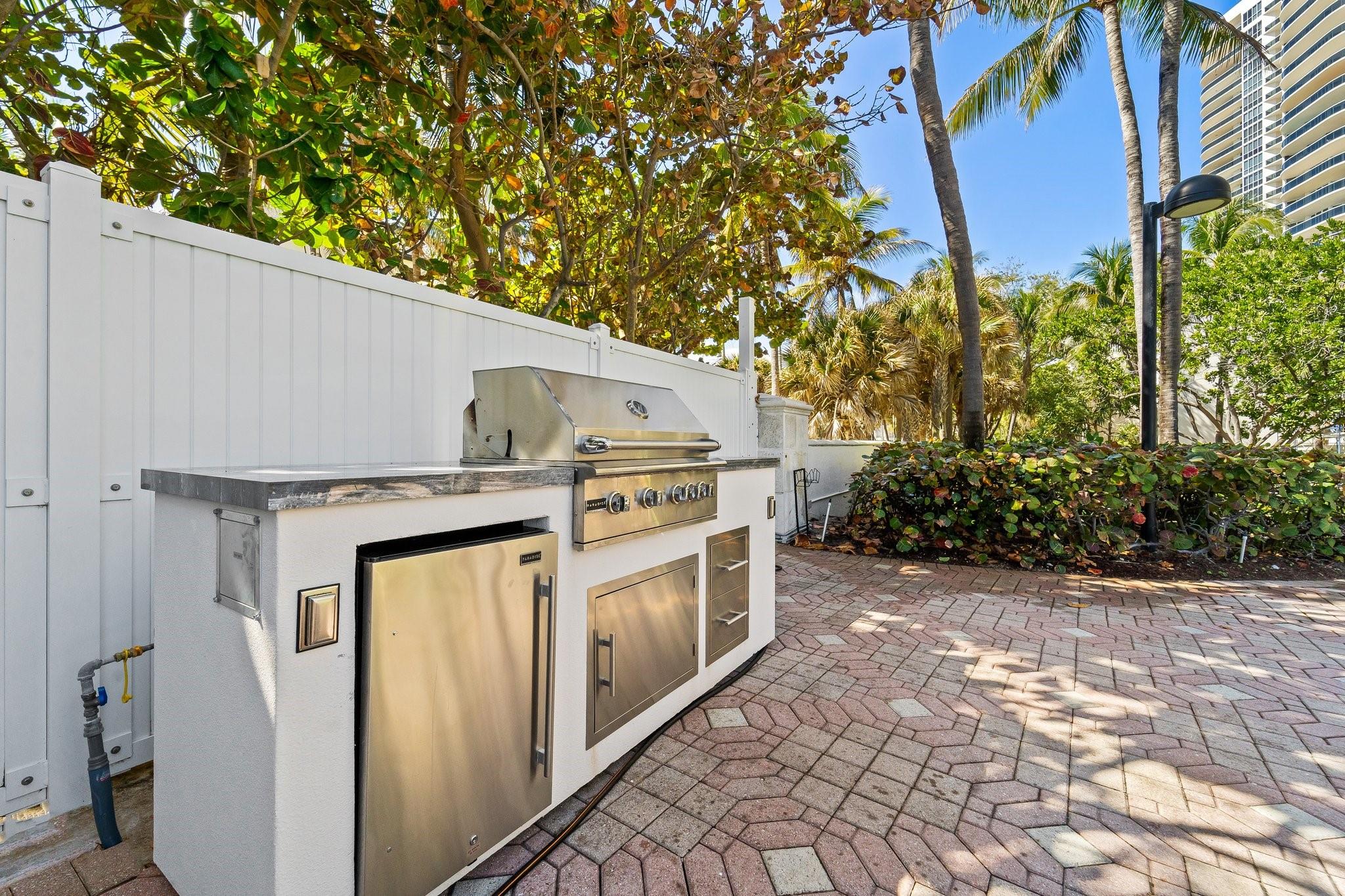 3200 N Ocean Blvd #PH2708 Fort Lauderdale, FL 33308