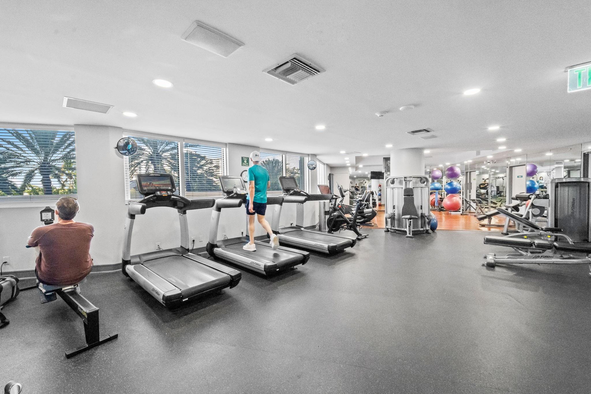 3200 N Ocean Blvd #PH2708 Fort Lauderdale, FL 33308