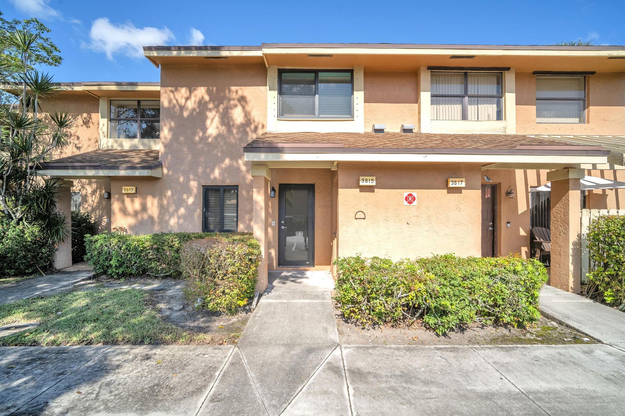 3815 Carambola Cir #28108