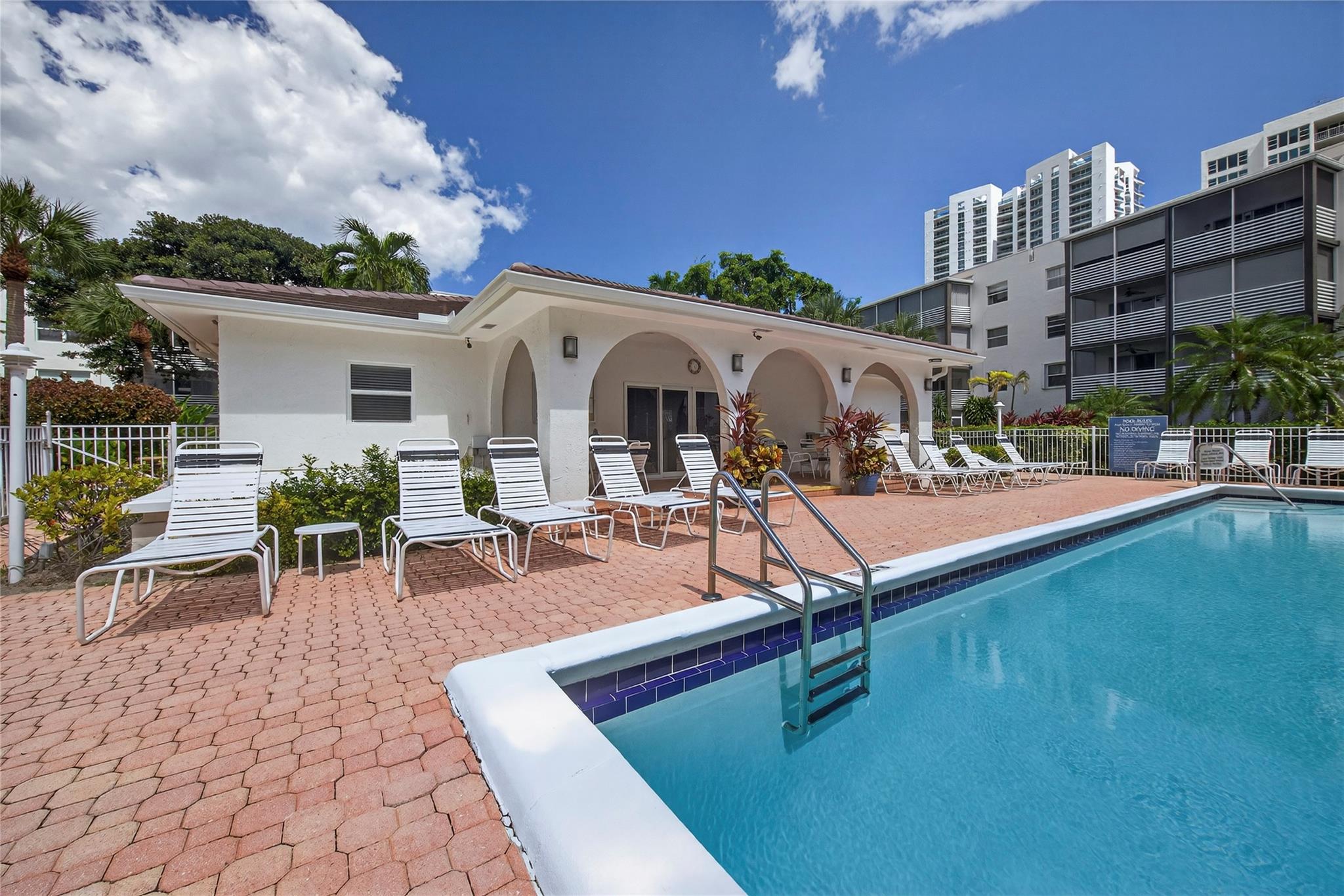 1541 S Ocean Blvd #111,Lauderdale By The Sea, FL 33062