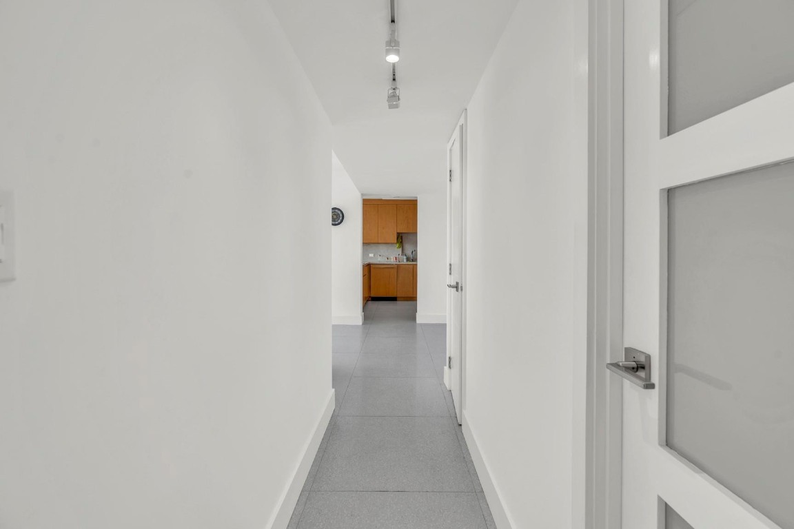 11930 N Bayshore Dr #404 North Miami, FL 33181