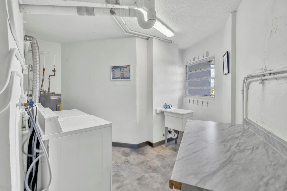 11930 N Bayshore Dr #404 North Miami, FL 33181